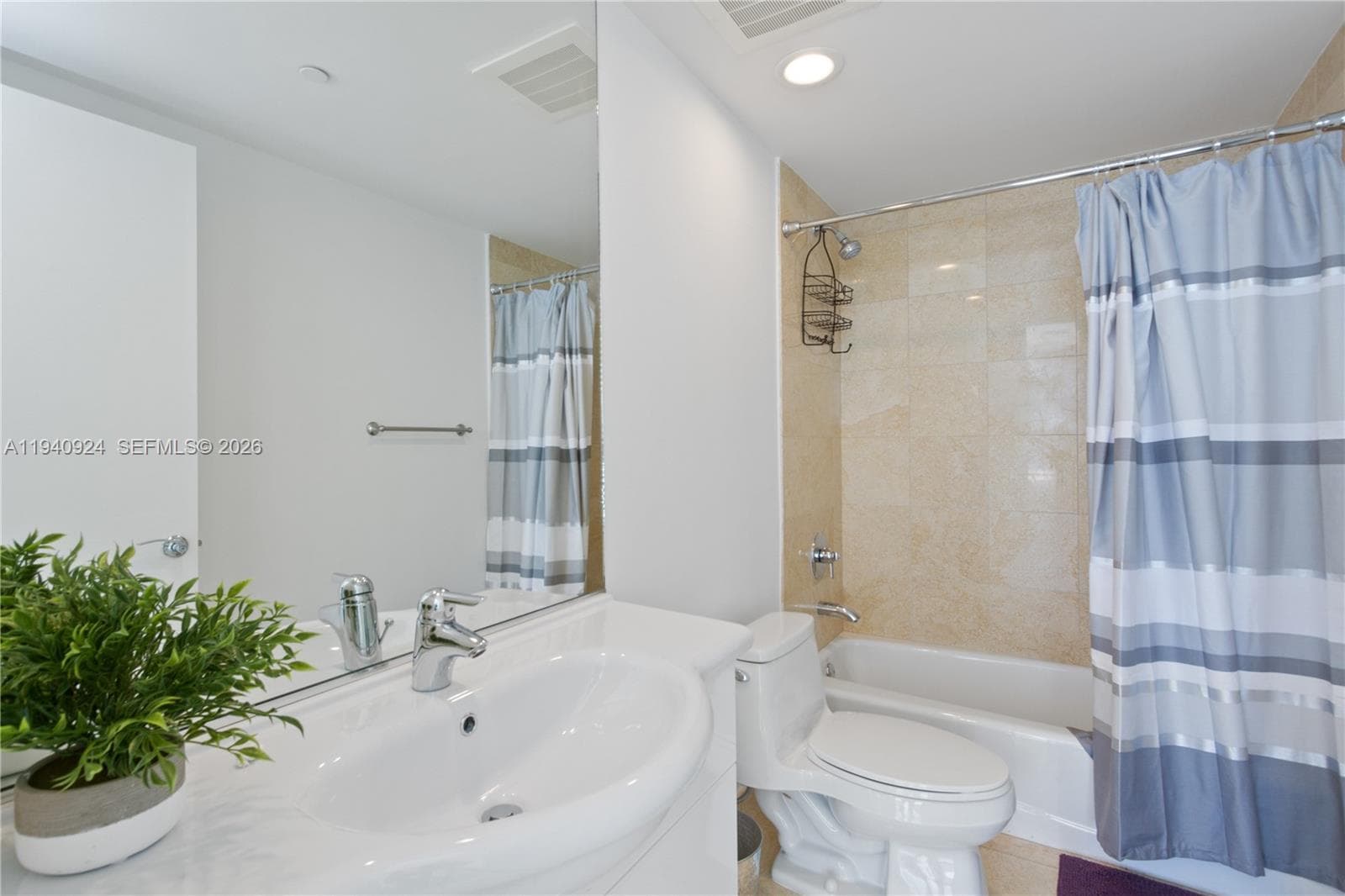 Beach Club Three Condo · #PH4404 in Hallandale Beach - Photo 21