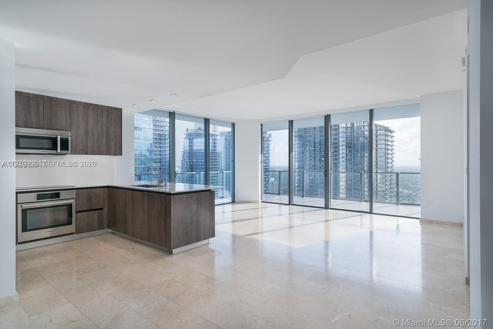 Reach Brickell City Centre · #3402 in Miami - Photo 2