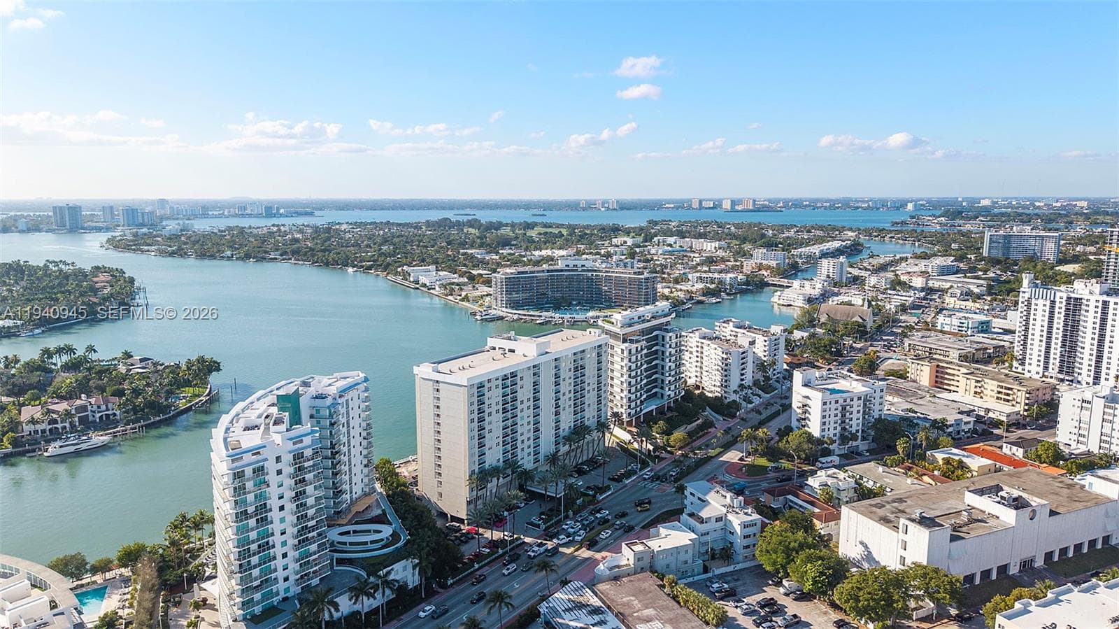 AQUASOL CONDO · #14J in Miami Beach - Photo 41