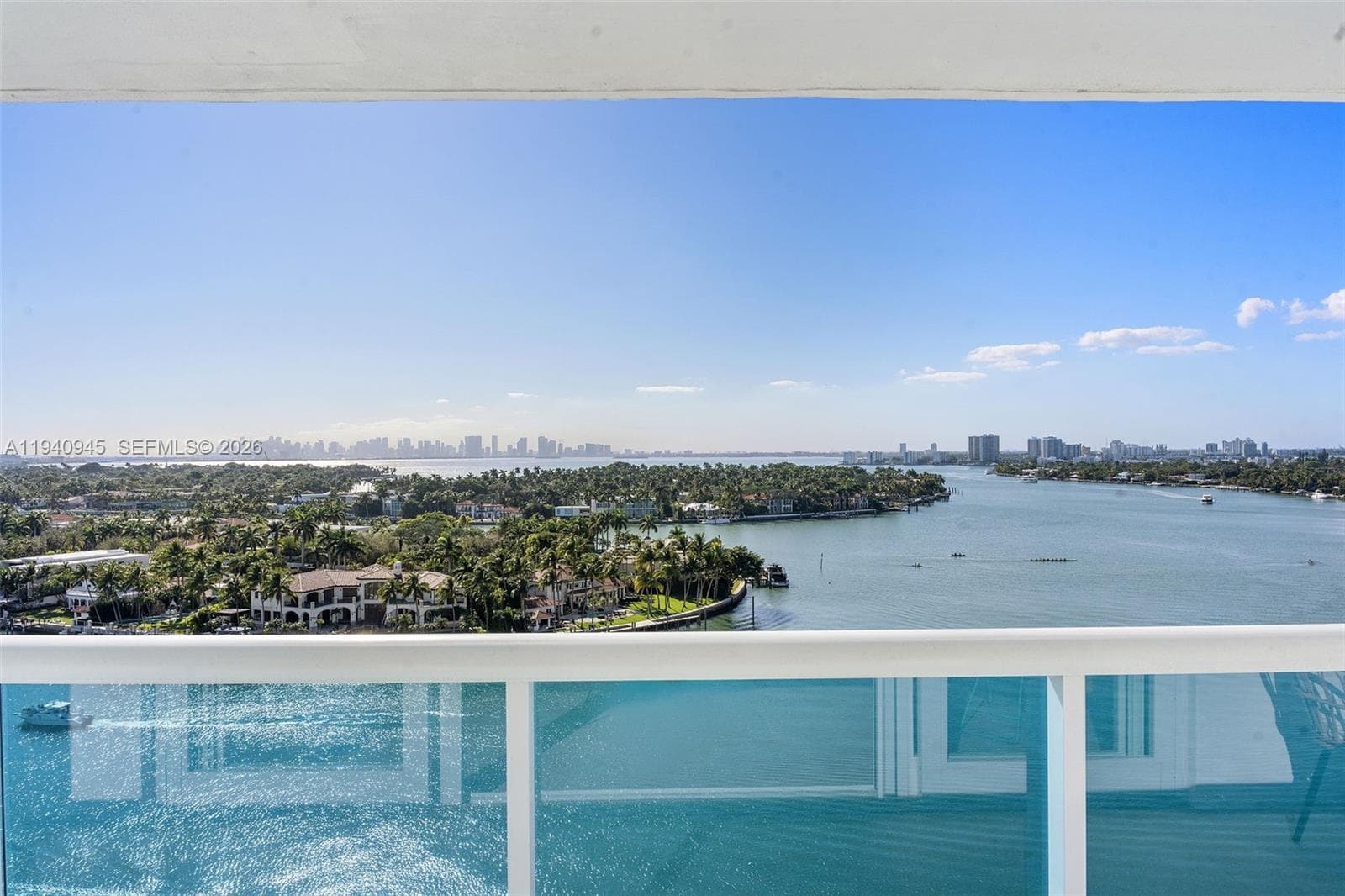 AQUASOL CONDO · #14J in Miami Beach - Photo 11