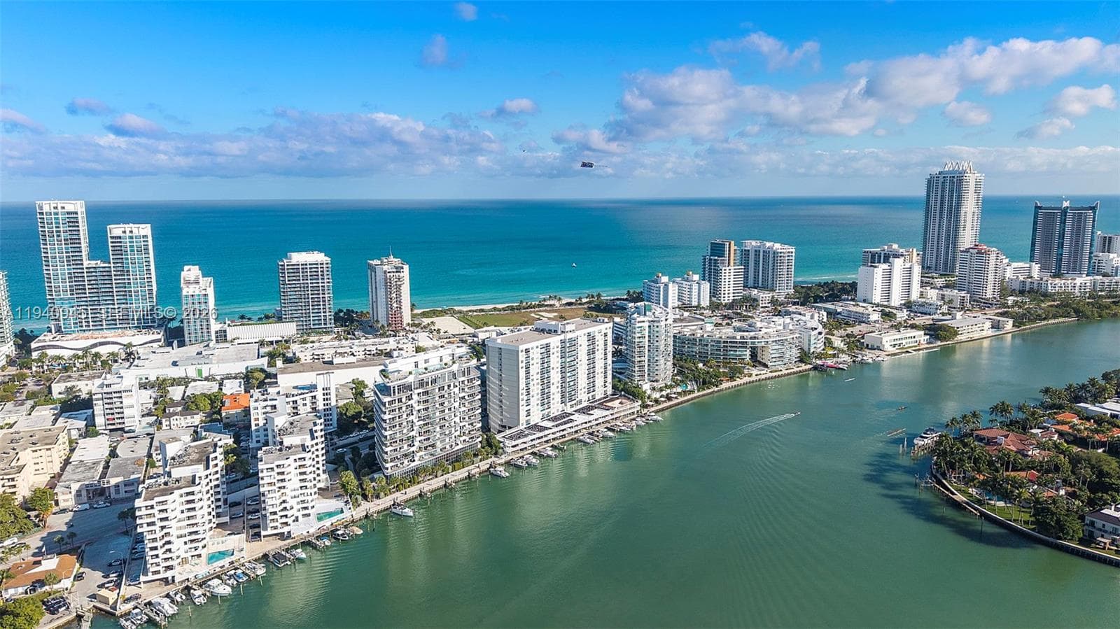 AQUASOL CONDO · #14J in Miami Beach - Photo 39
