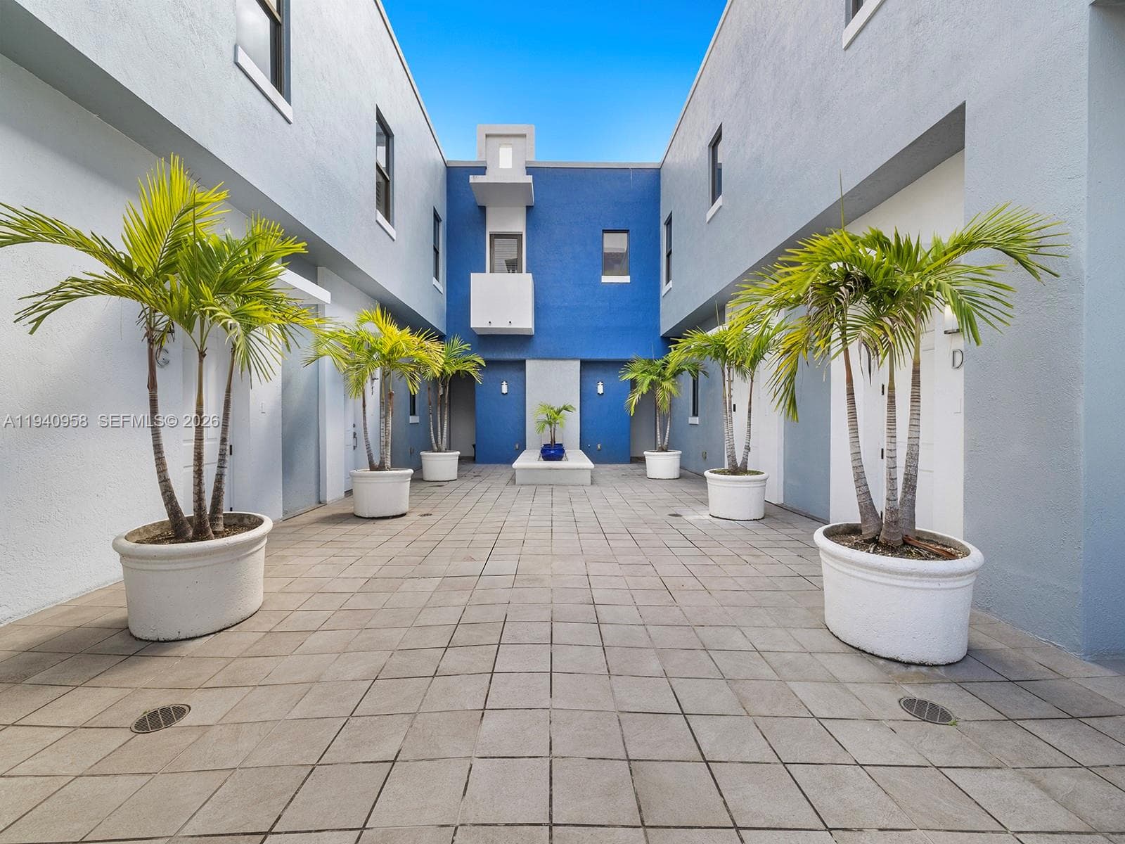 PALMS OF SUNSET CONDO · #G in South Miami - Photo 24