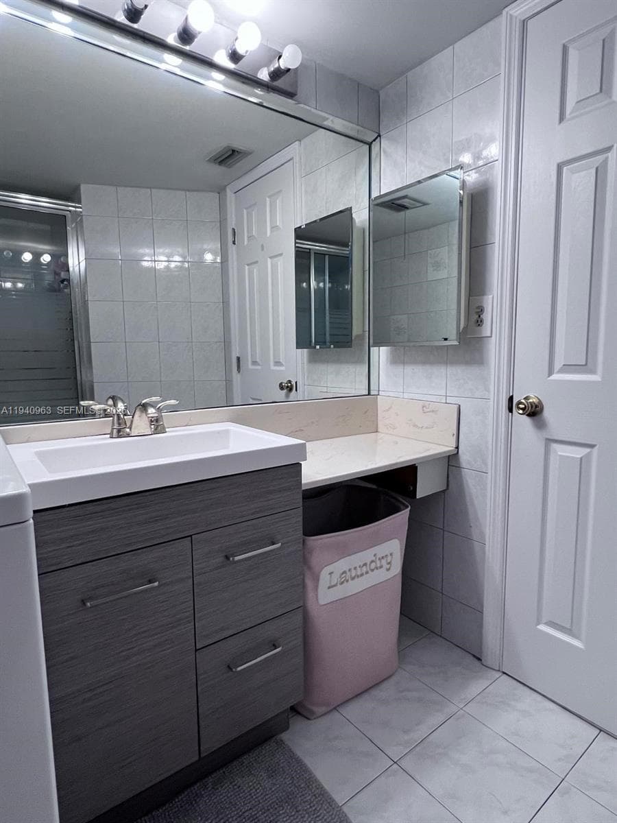 JADE WINDS GROUP ALLAMAND · #403-3 in Miami - Photo 23