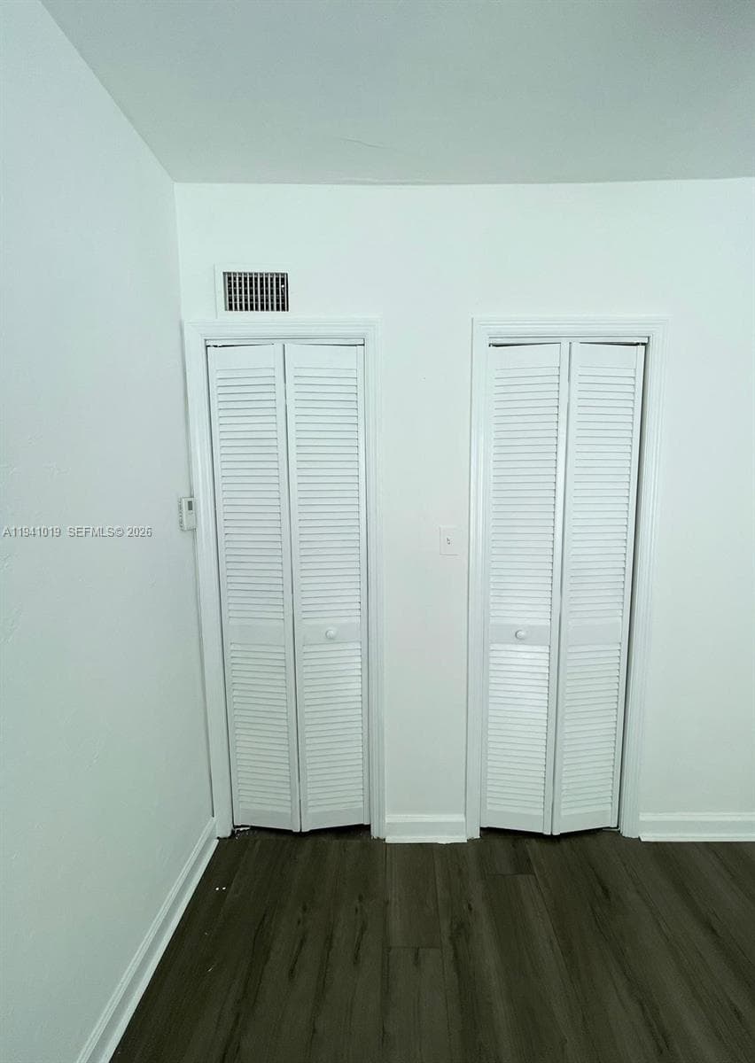 SOBE PHOENIX CONDO · #202 in Miami Beach - Photo 15