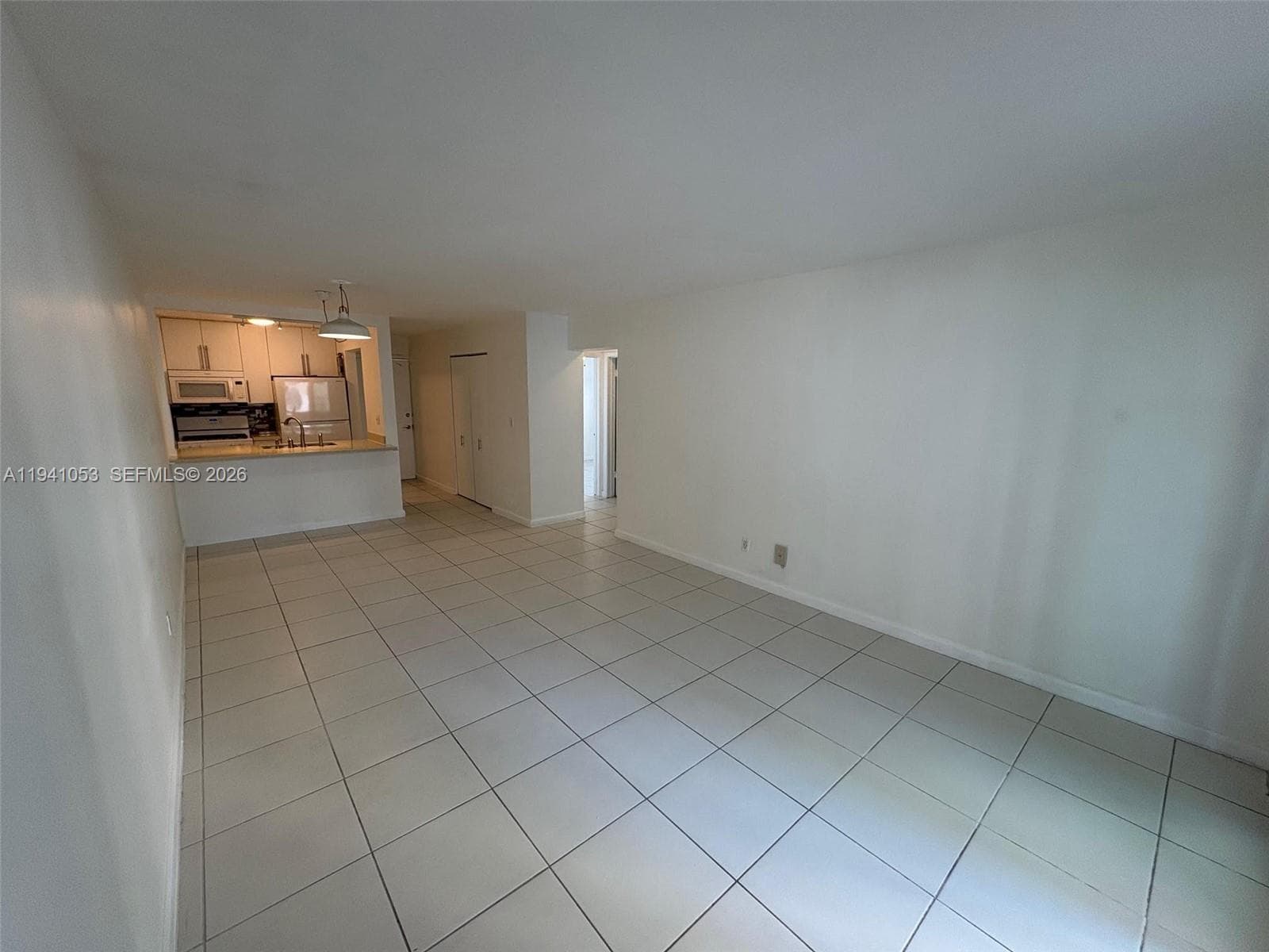 BAYSIDE TERRACE CONDO · #606 in Miami - Photo 8
