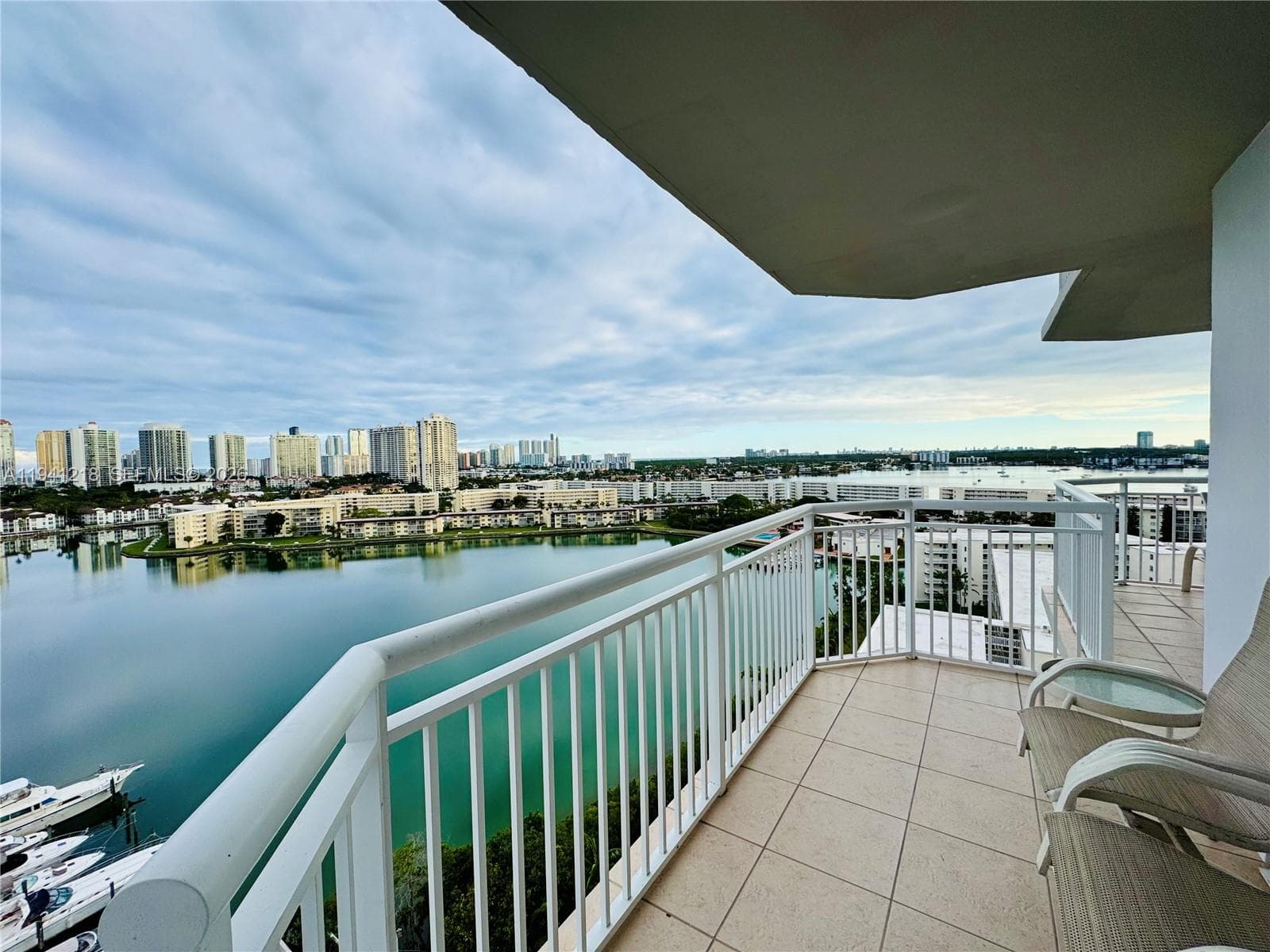 Del Prado · #1605 in Aventura - Photo 9