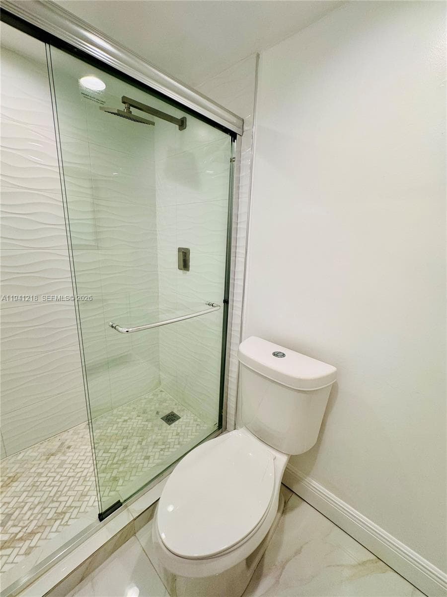 Del Prado · #1605 in Aventura - Photo 25