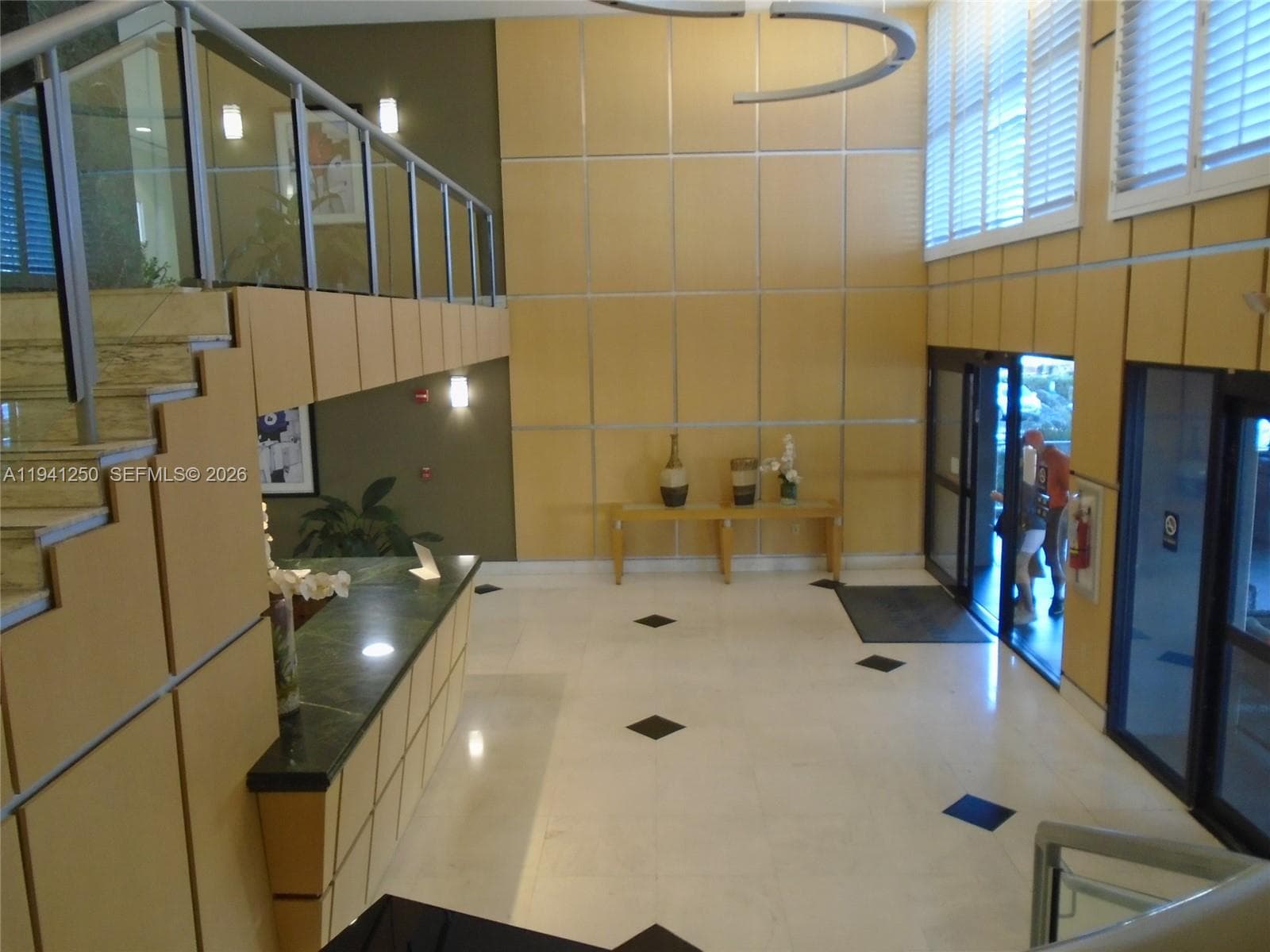 Aquasol condominium · #15O in Miami Beach - Photo 5