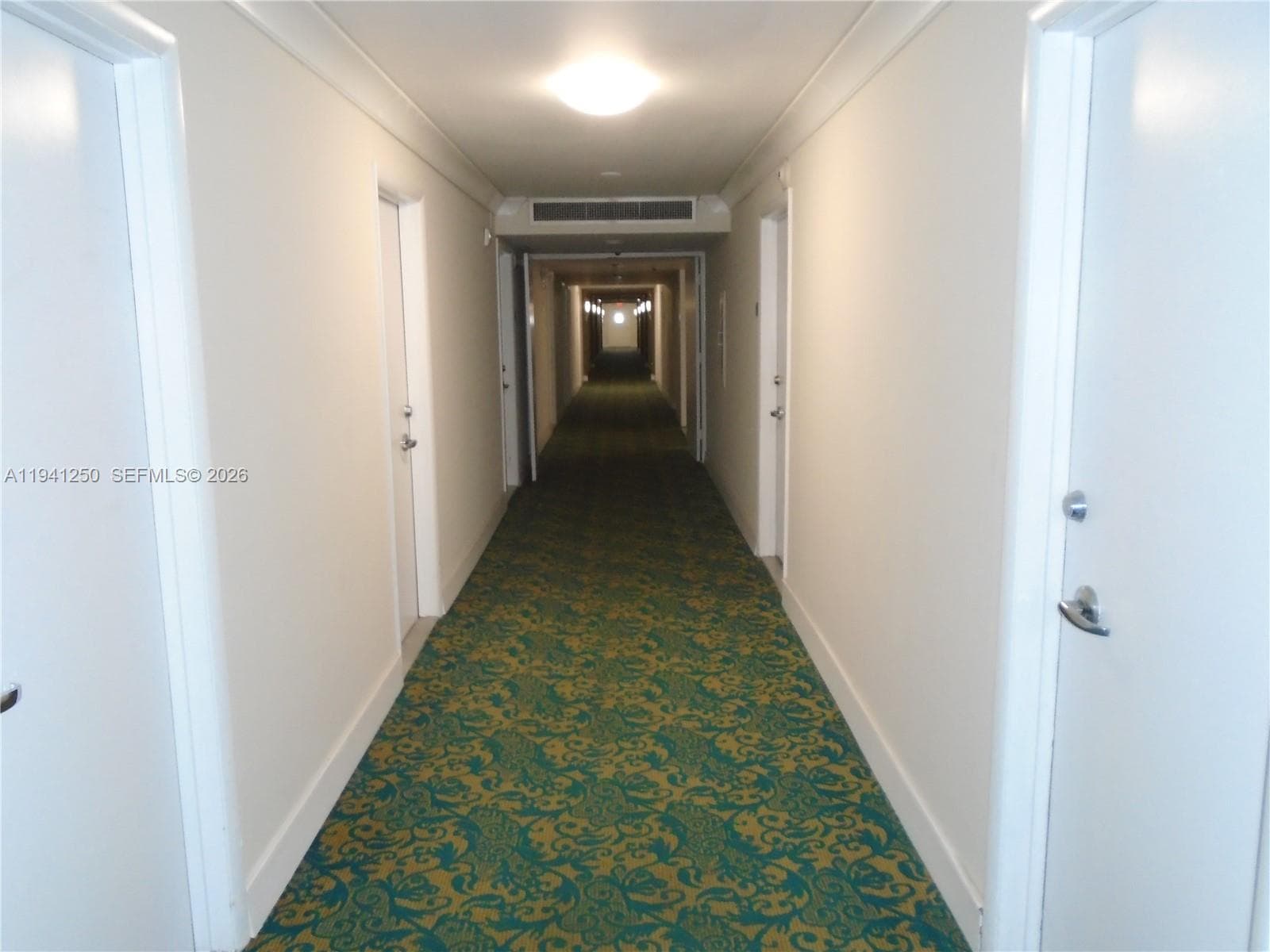 Aquasol condominium · #15O in Miami Beach - Photo 10