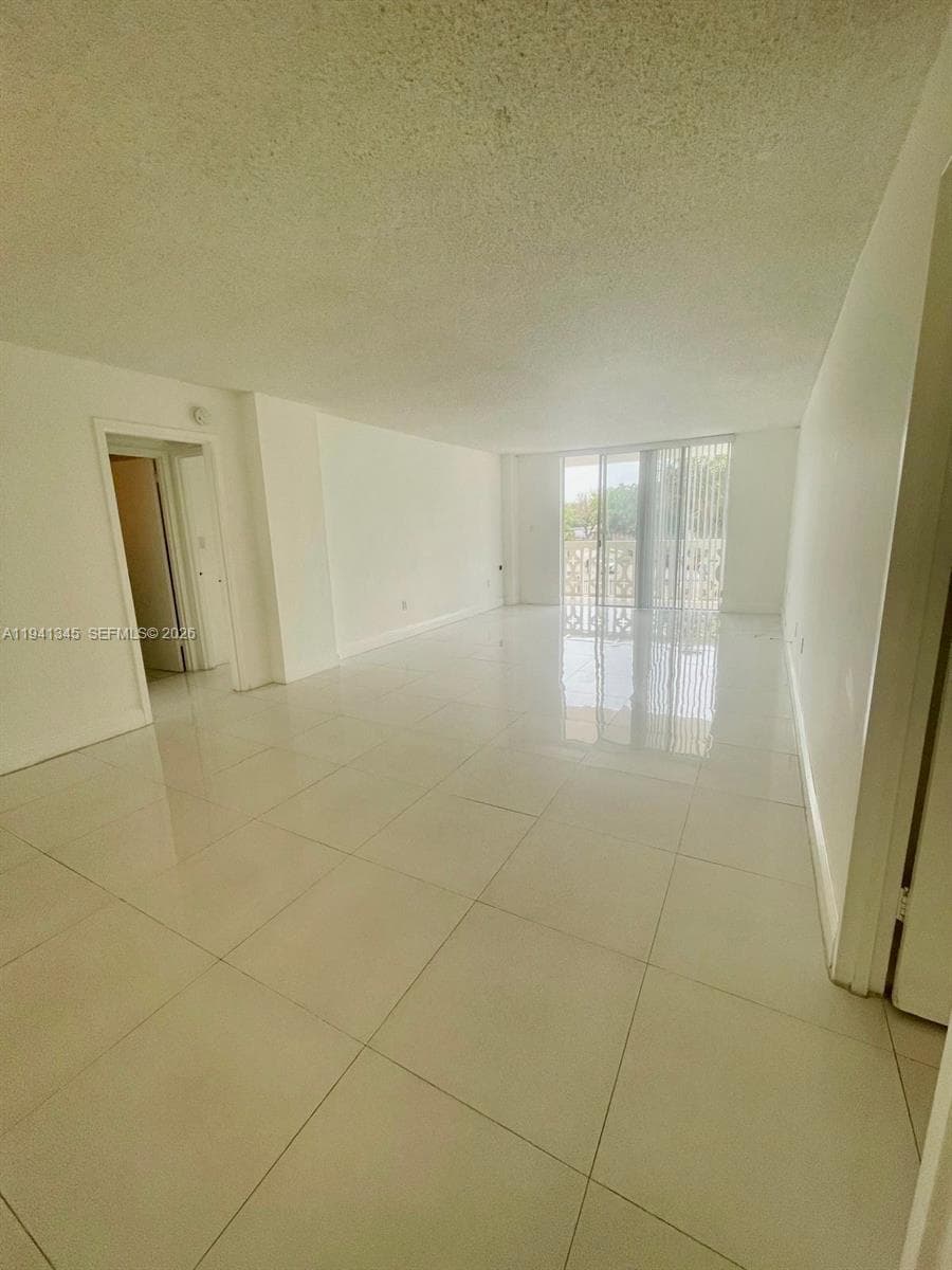 Keystone Harbor Club · #201 in North Miami - Photo 7