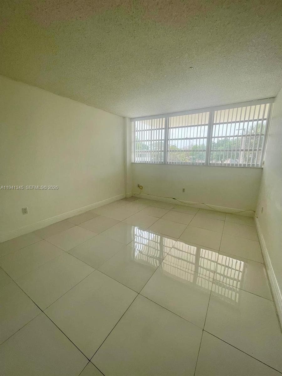 Keystone Harbor Club · #201 in North Miami - Photo 8