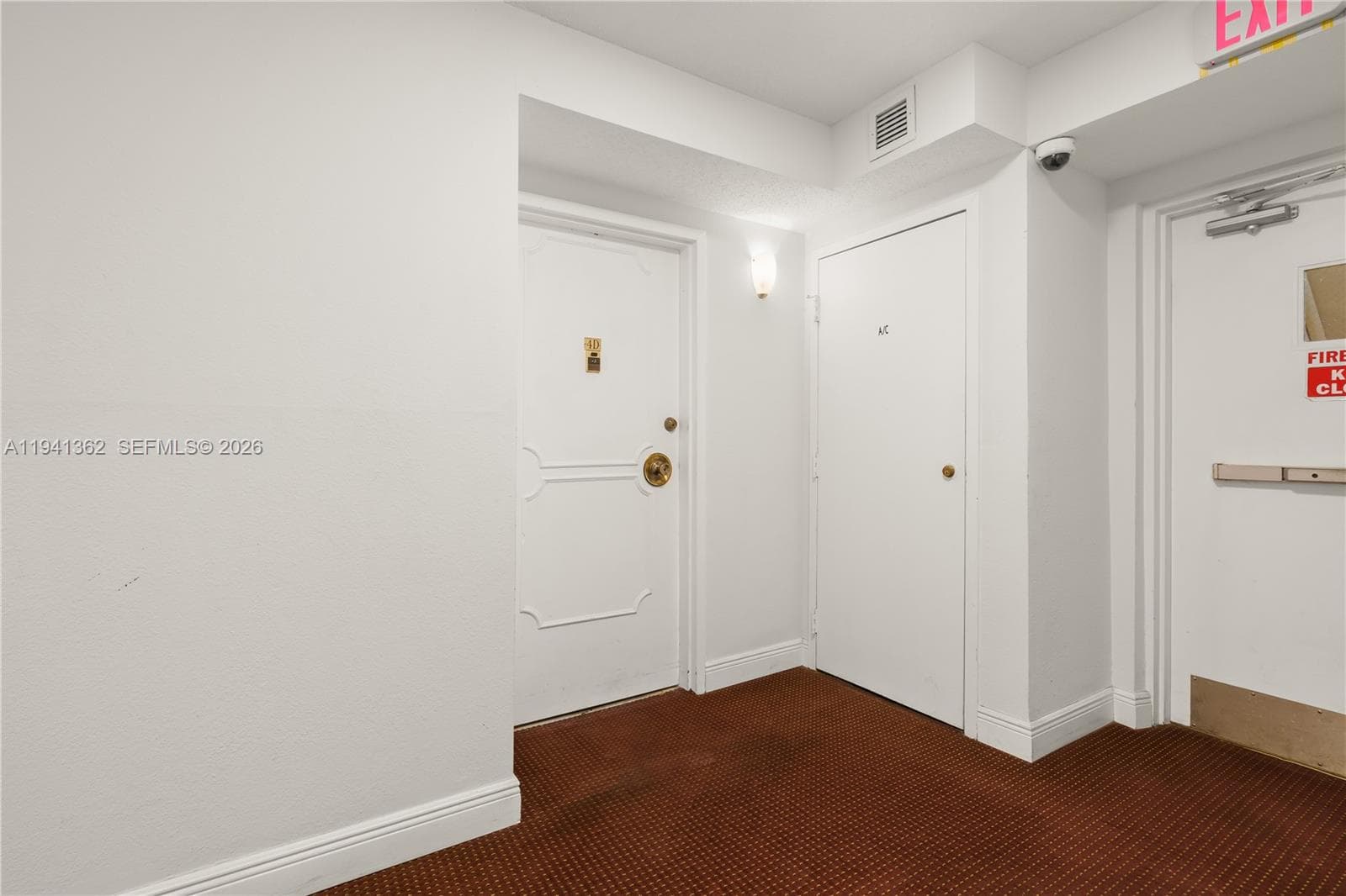 Golden Horn Condo · #4D in Hallandale Beach - Photo 2