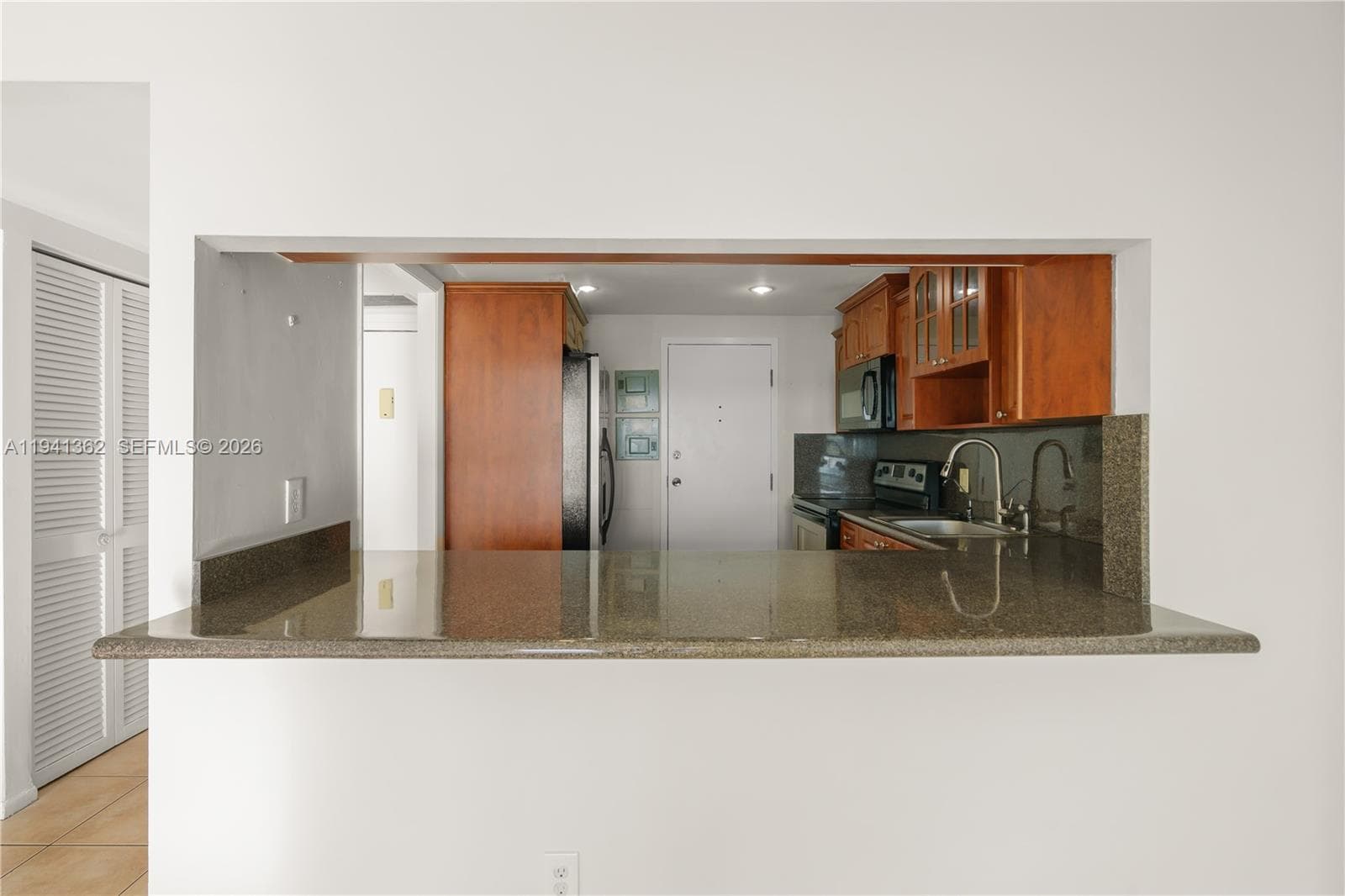 Golden Horn Condo · #4D in Hallandale Beach - Photo 6