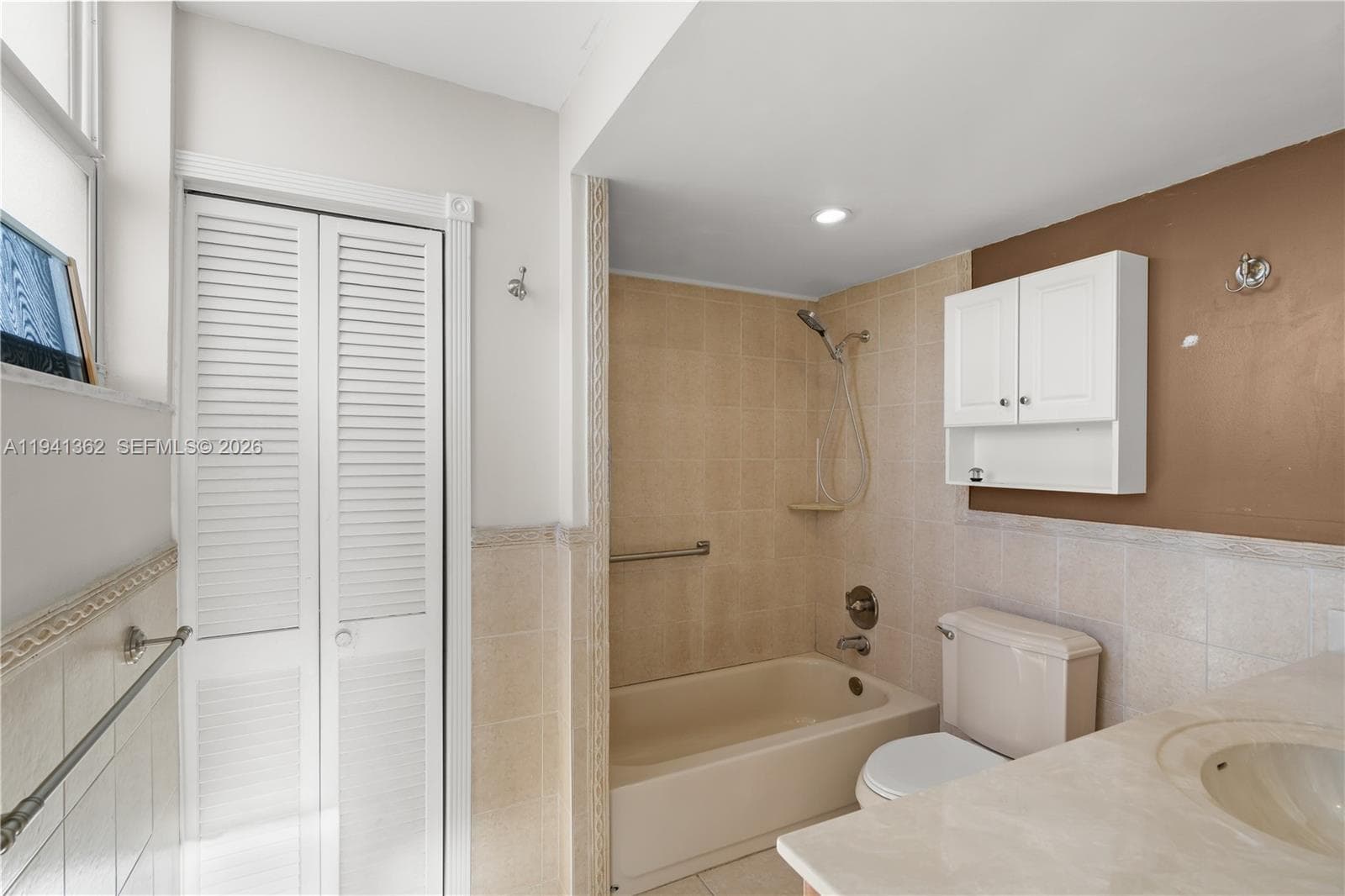 Golden Horn Condo · #4D in Hallandale Beach - Photo 17