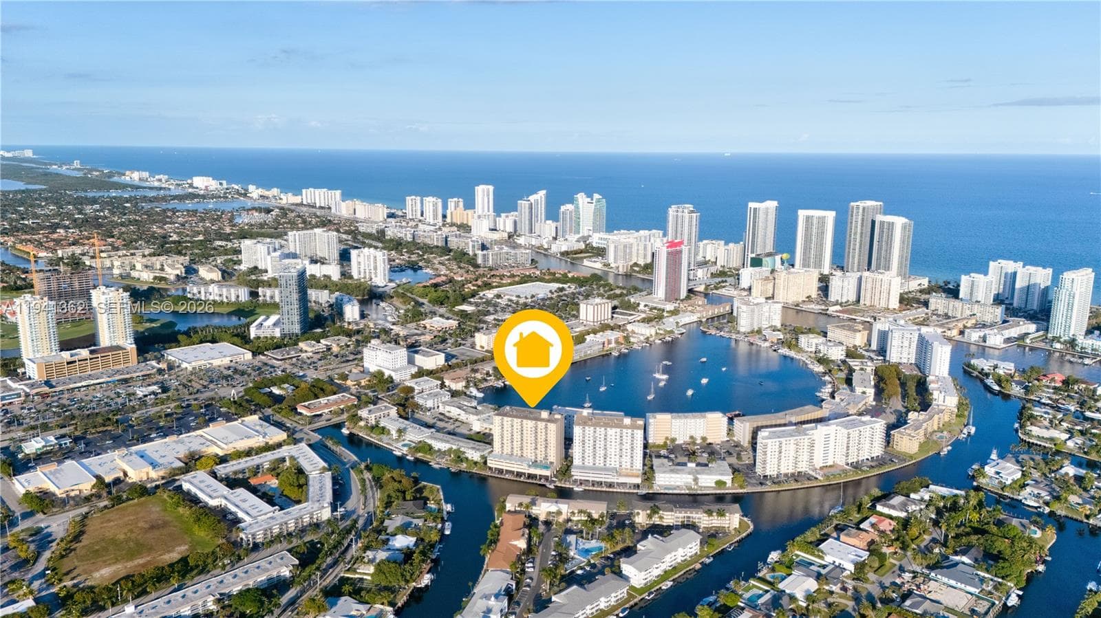 Golden Horn Condo · #4D in Hallandale Beach - Photo 33