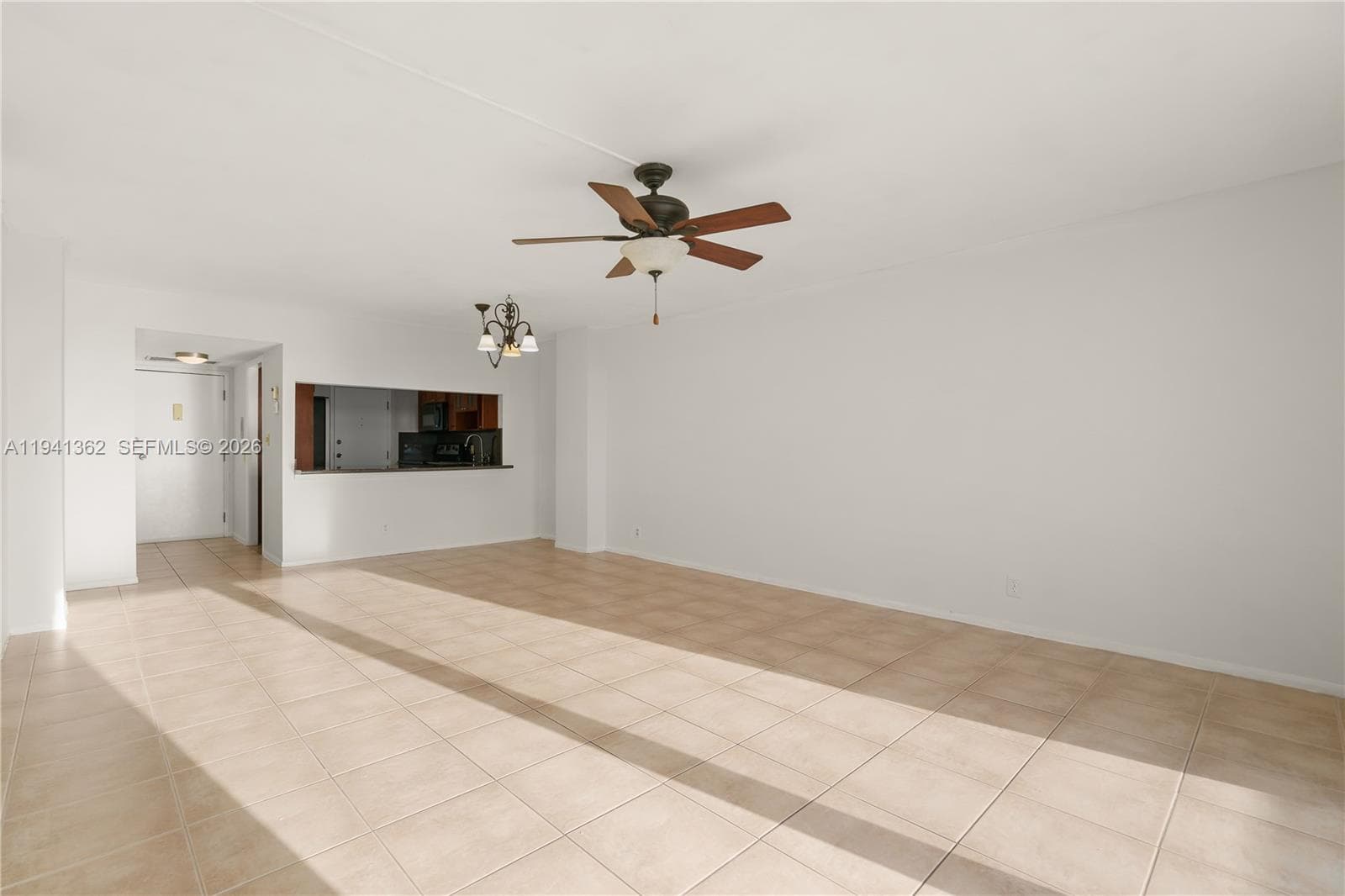 Golden Horn Condo · #4D in Hallandale Beach - Photo 8