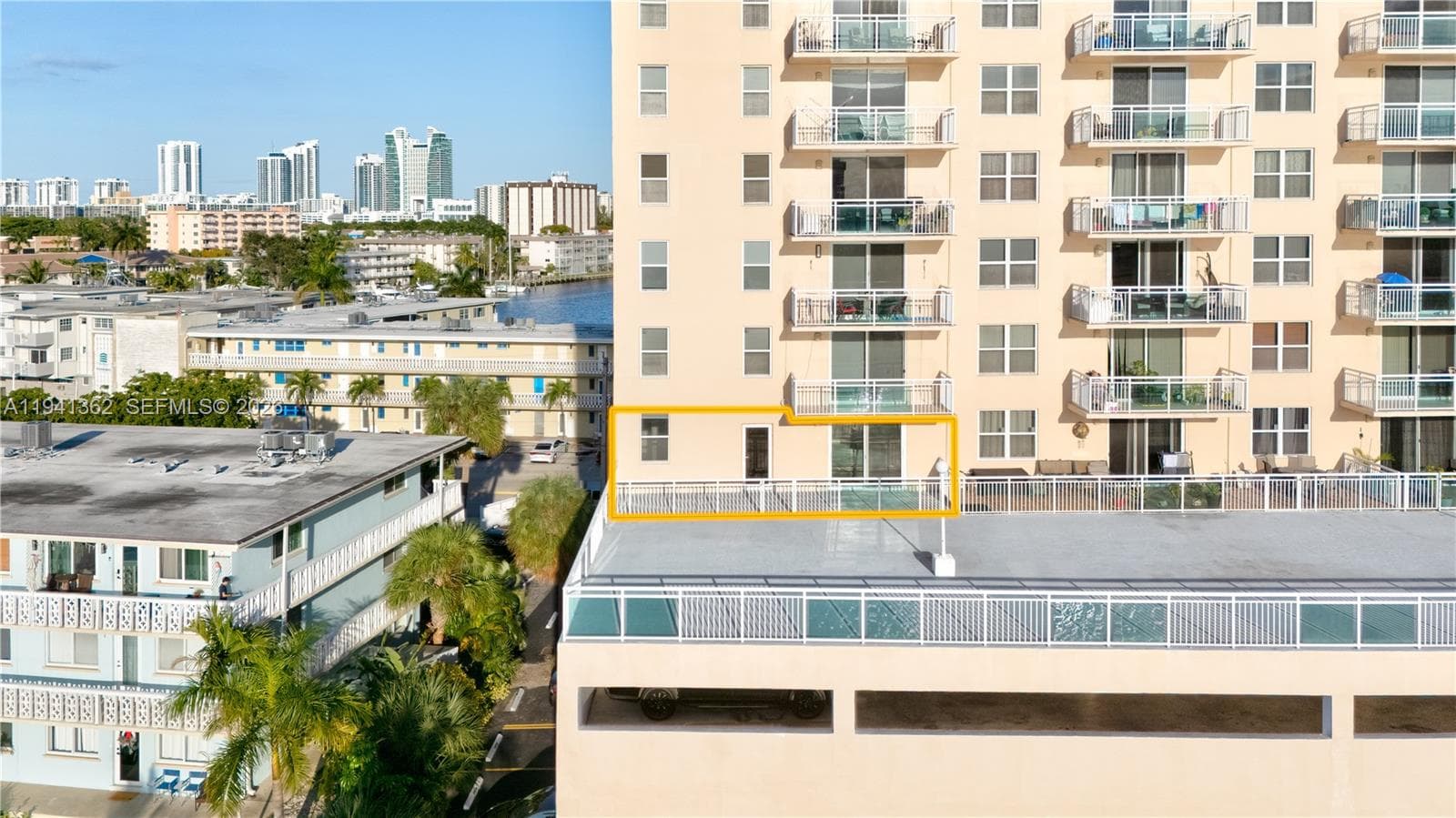 Golden Horn Condo · #4D in Hallandale Beach - Photo 25