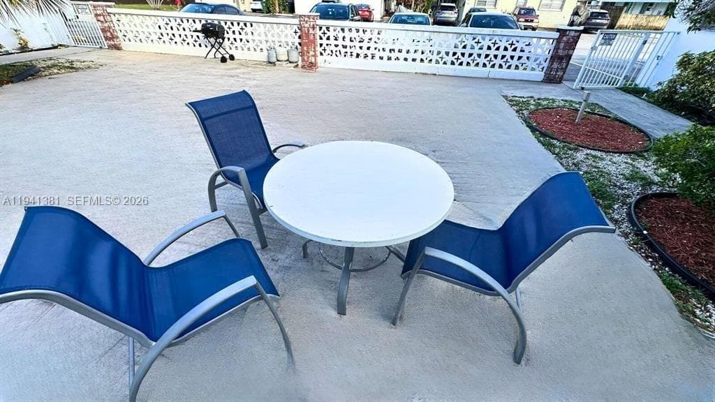 GULFSTREAM VIEW CONDO · #107 in Hallandale Beach - Photo 10