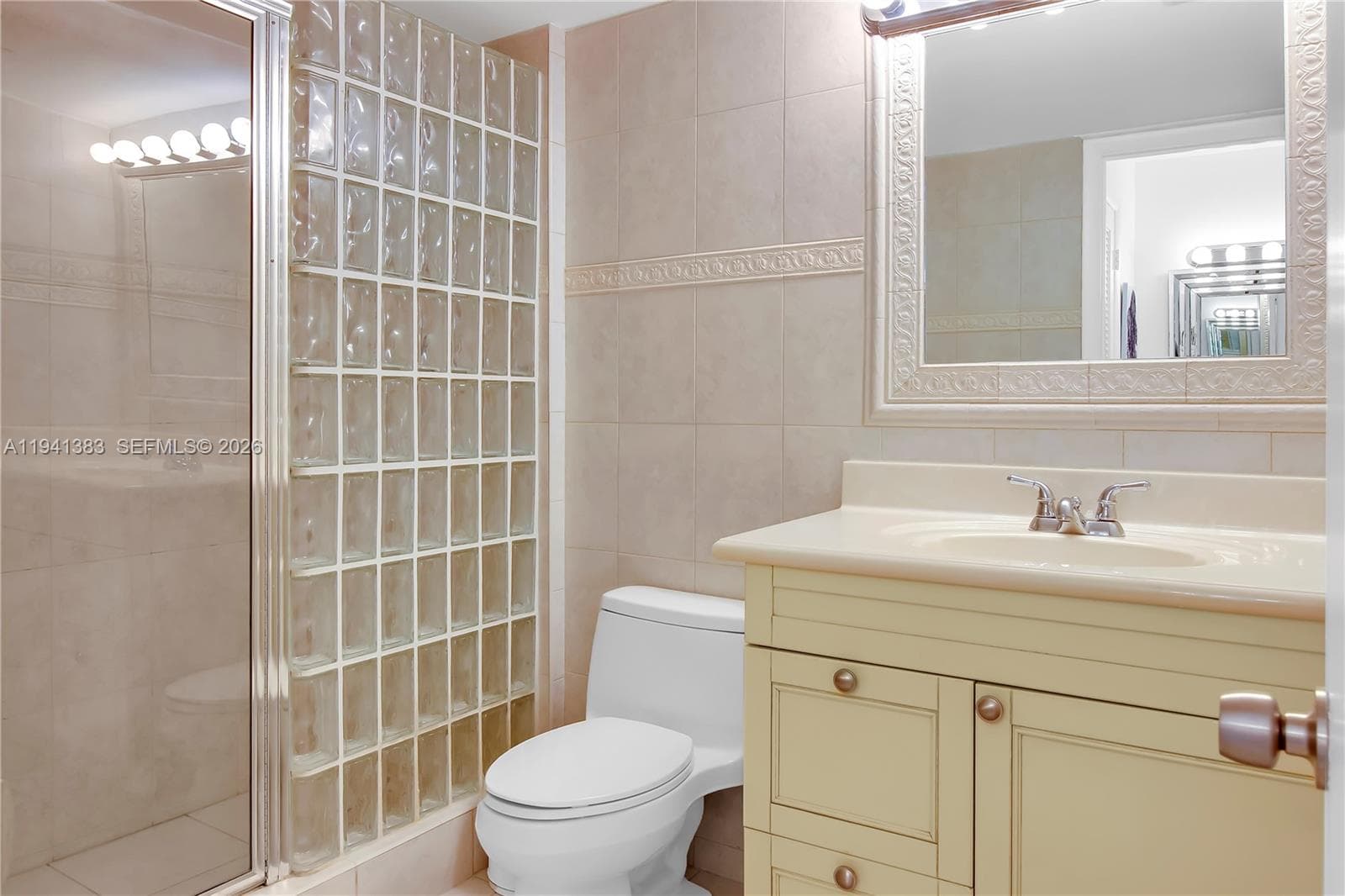 Plaza Tower South · #311 in Hallandale Beach - Photo 17