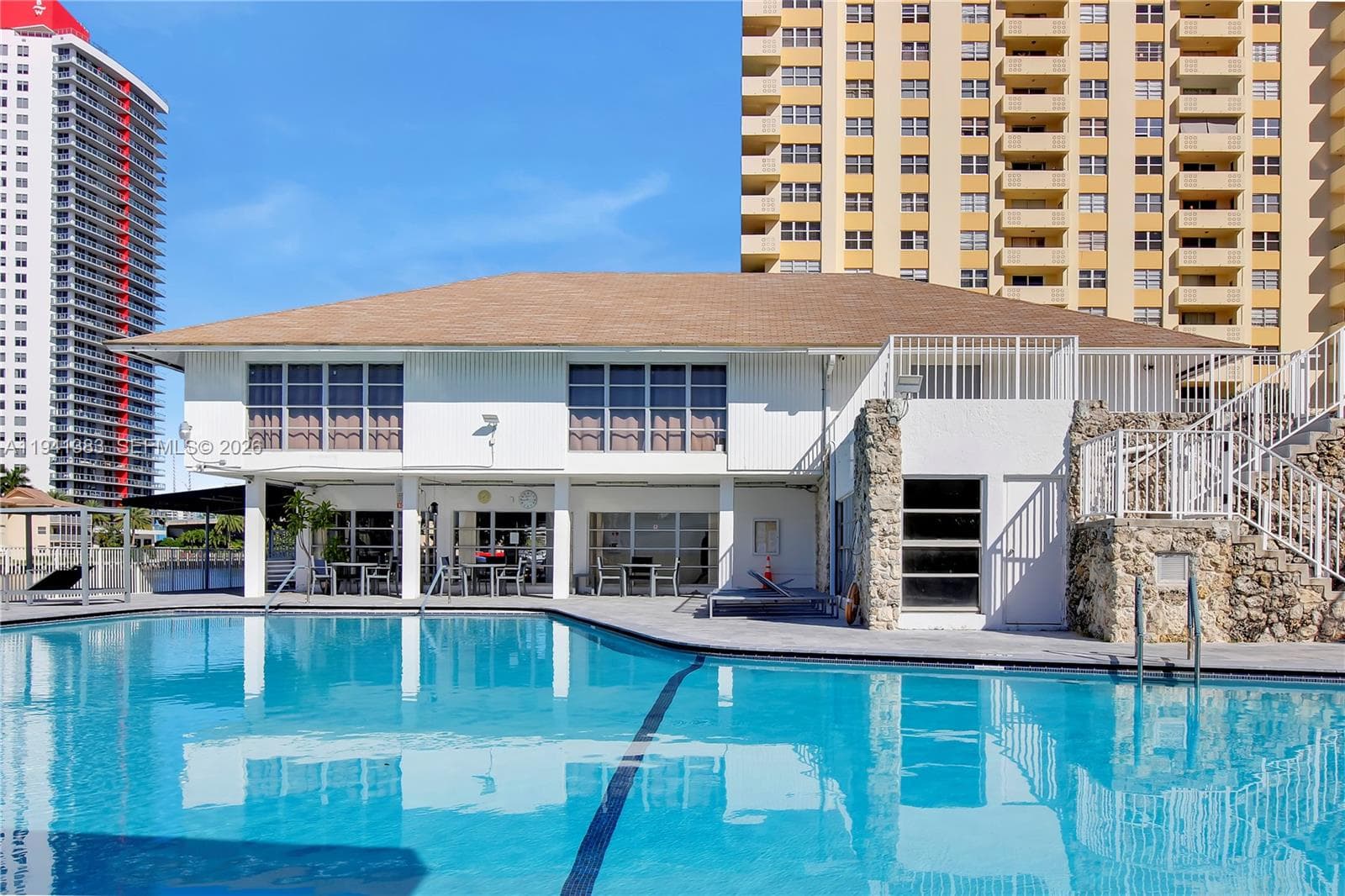 Plaza Tower South · #311 in Hallandale Beach - Photo 21