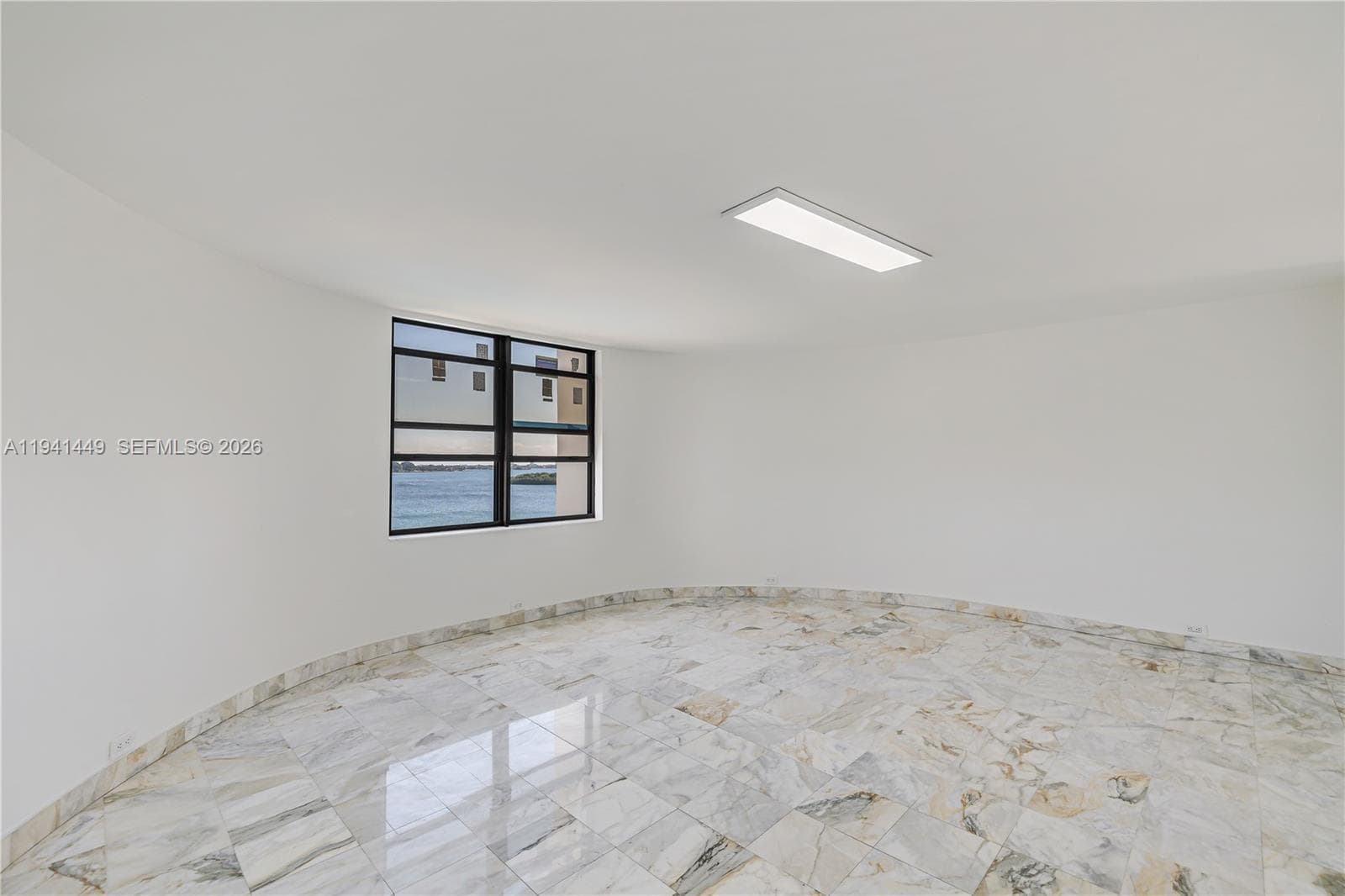 CRICKET CLUB CONDO · #1004 in Miami - Photo 27