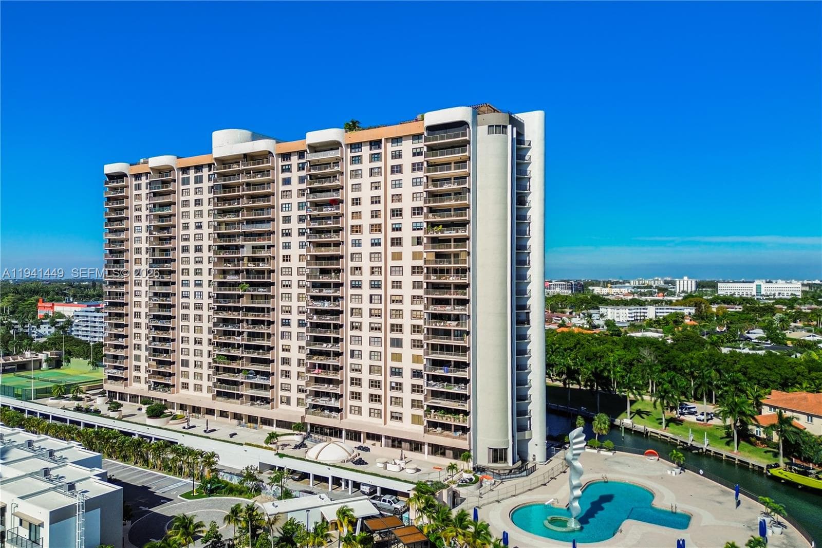 CRICKET CLUB CONDO · #1004 in Miami - Photo 56