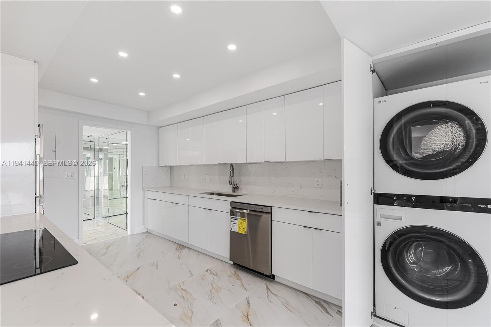 CRICKET CLUB CONDO · #1004 in Miami - Photo 13
