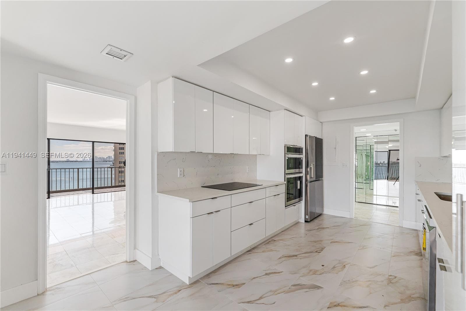 CRICKET CLUB CONDO · #1004 in Miami - Photo 12