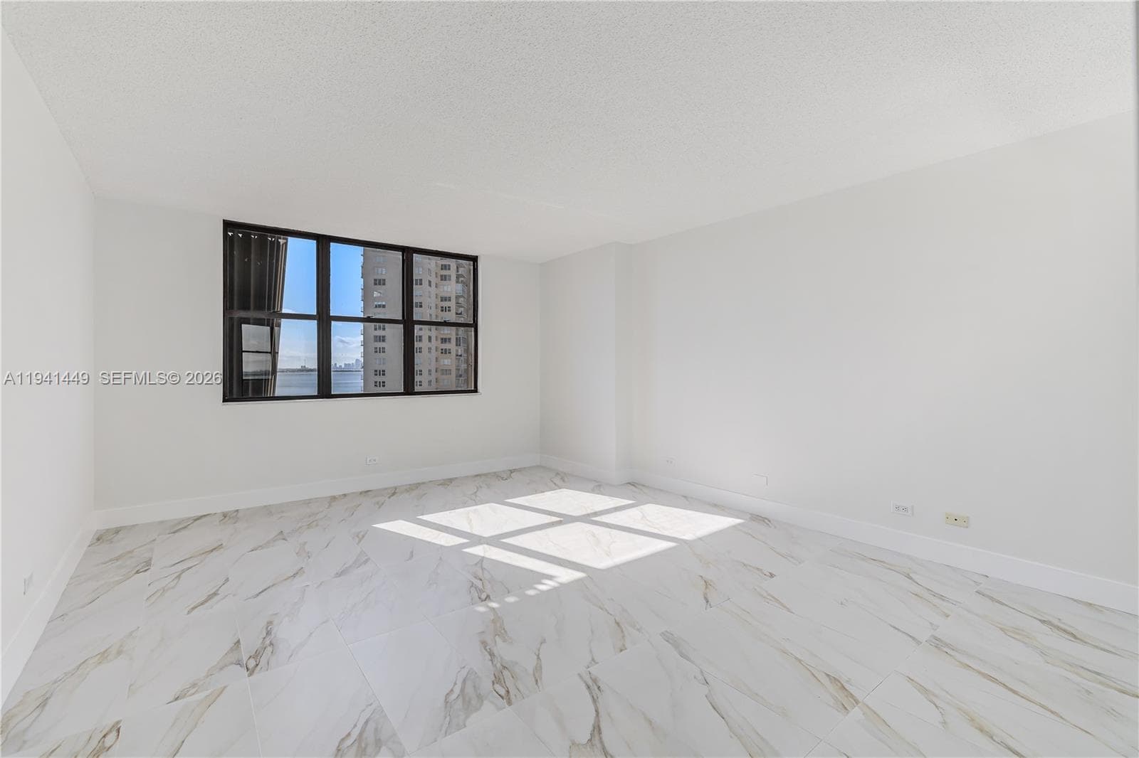 CRICKET CLUB CONDO · #1004 in Miami - Photo 30