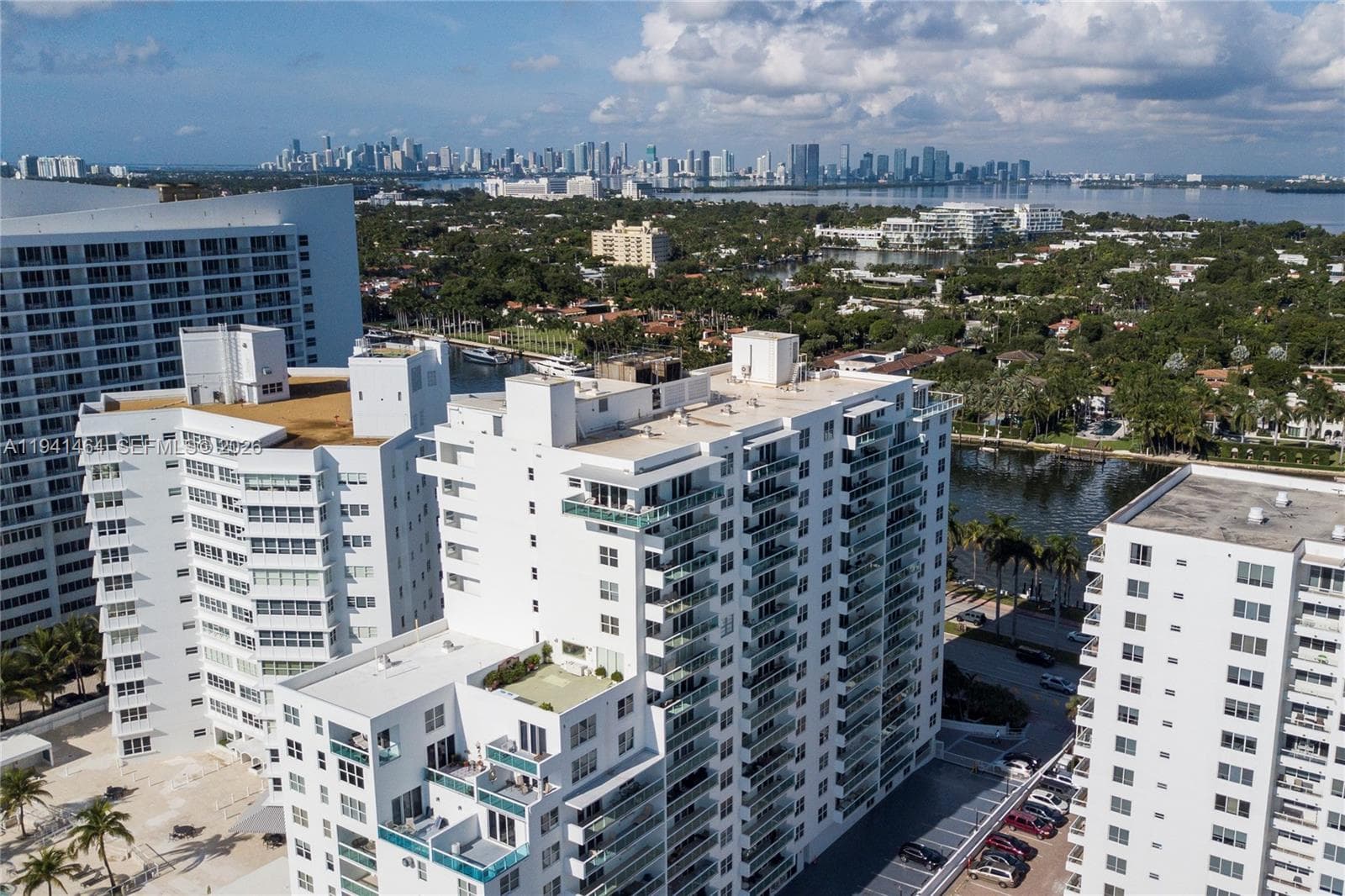 Carriage Club South · #14C in Miami Beach - Photo 27