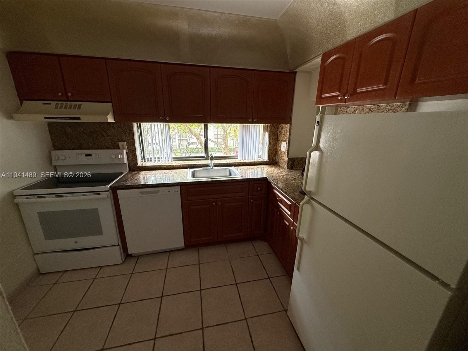 PLAZA OF AMERICAS CONDO P · #314 in Sunny Isles Beach - Photo 24