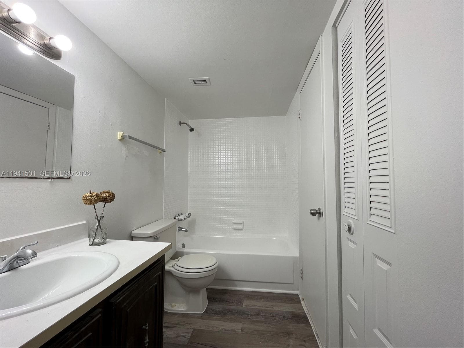 MONTECARLO CONDO · #C-611 in Miami - Photo 8
