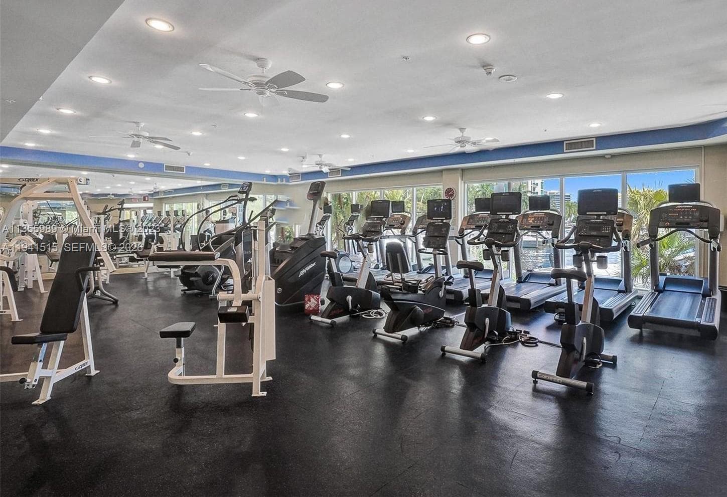 Hidden Bay · #615 in Aventura - Photo 25