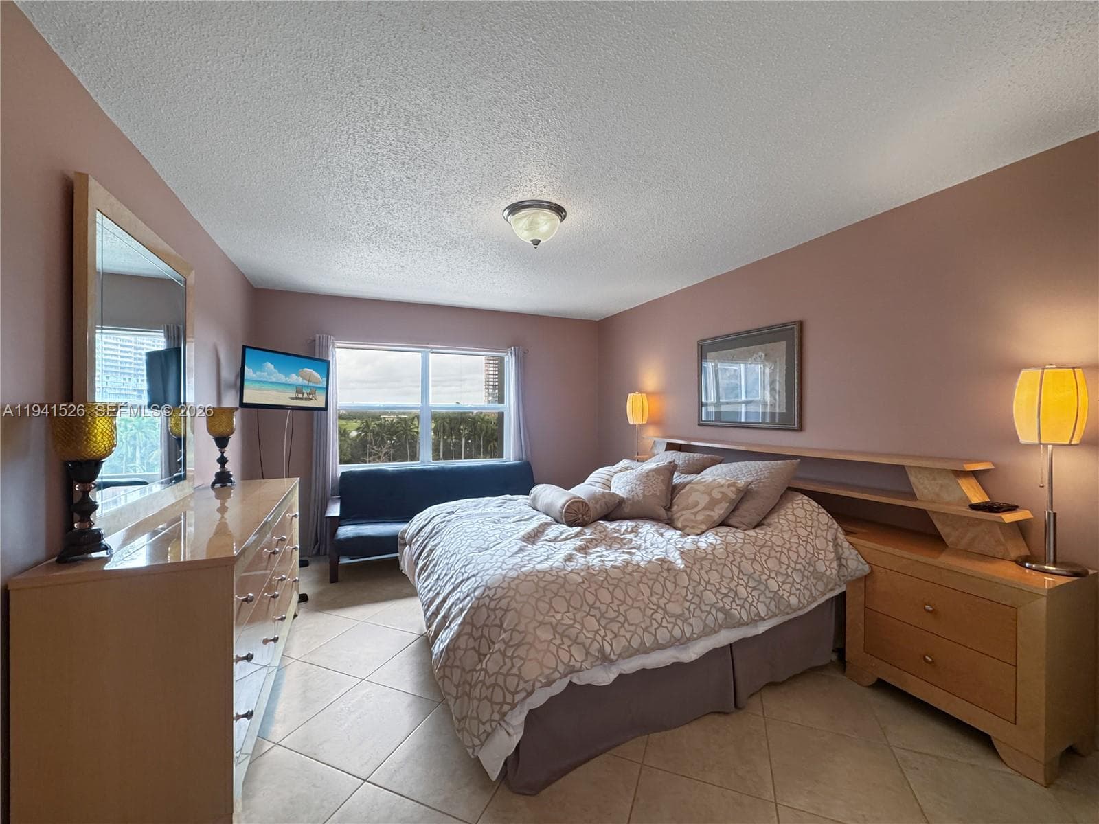 FAIRWAYS RIVIERA CONDO · #533 in Hallandale Beach - Photo 13