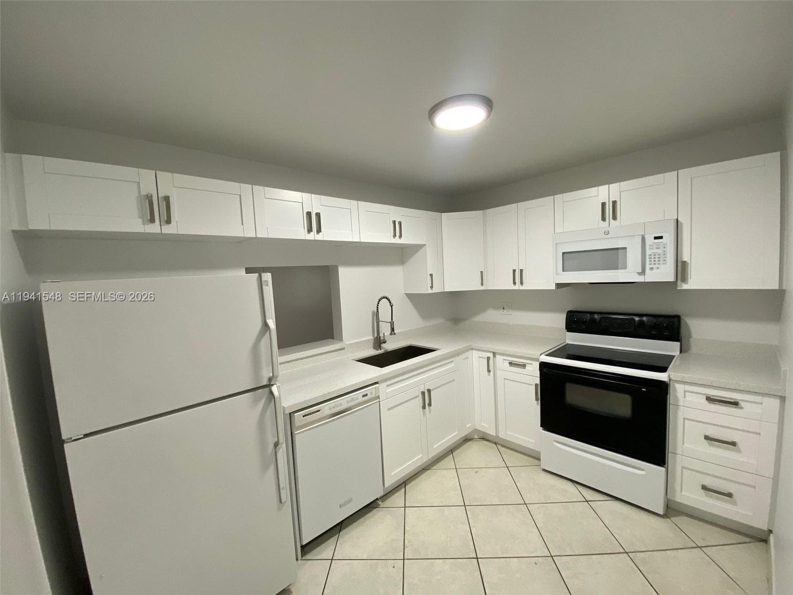 HERITAGE CIRCLE CONDO · #9-3D in Deerfield Beach - Photo 3
