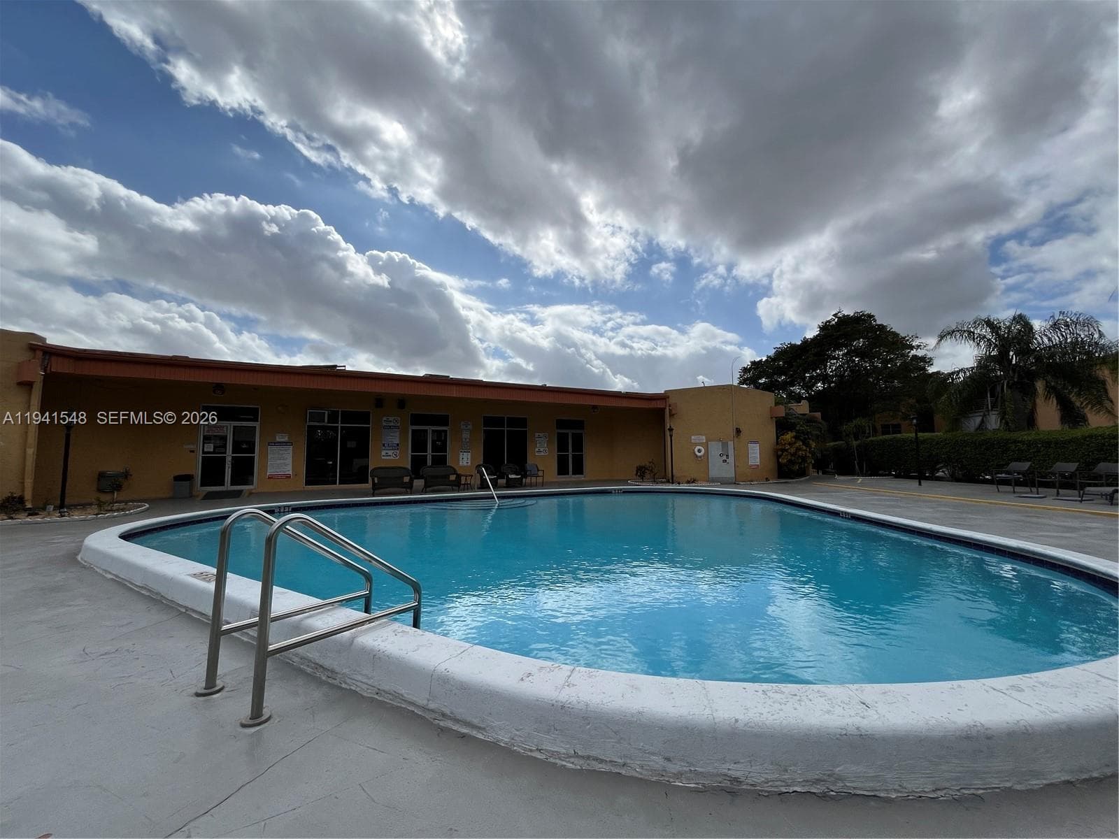 HERITAGE CIRCLE CONDO · #9-3D in Deerfield Beach - Photo 13
