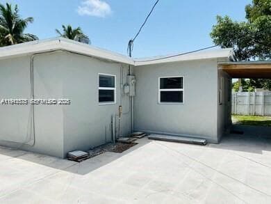 804 N 20th Ct photo 3