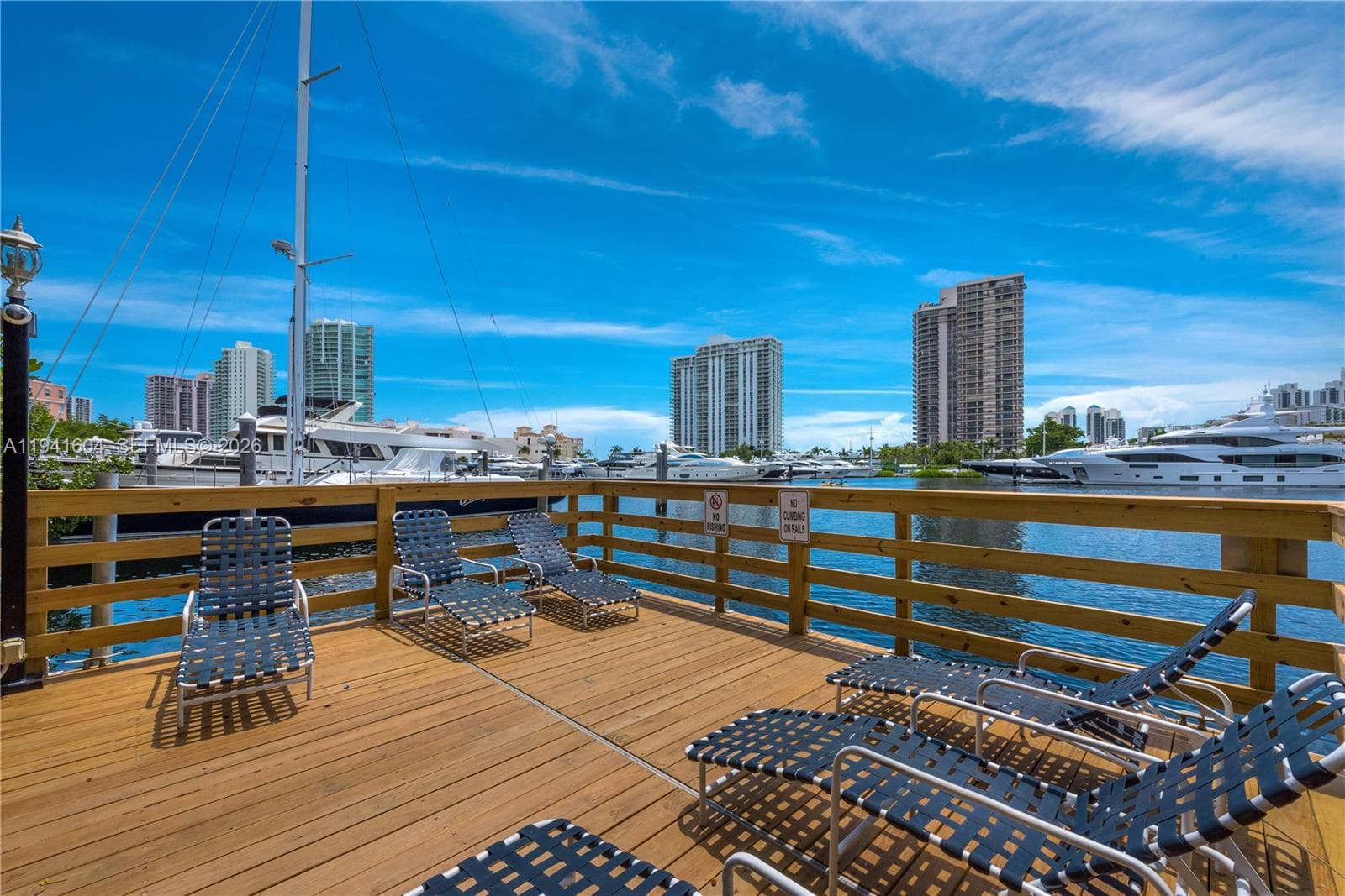 YACHT CLUB AT AVENTURA · #7104 in Aventura - Photo 35