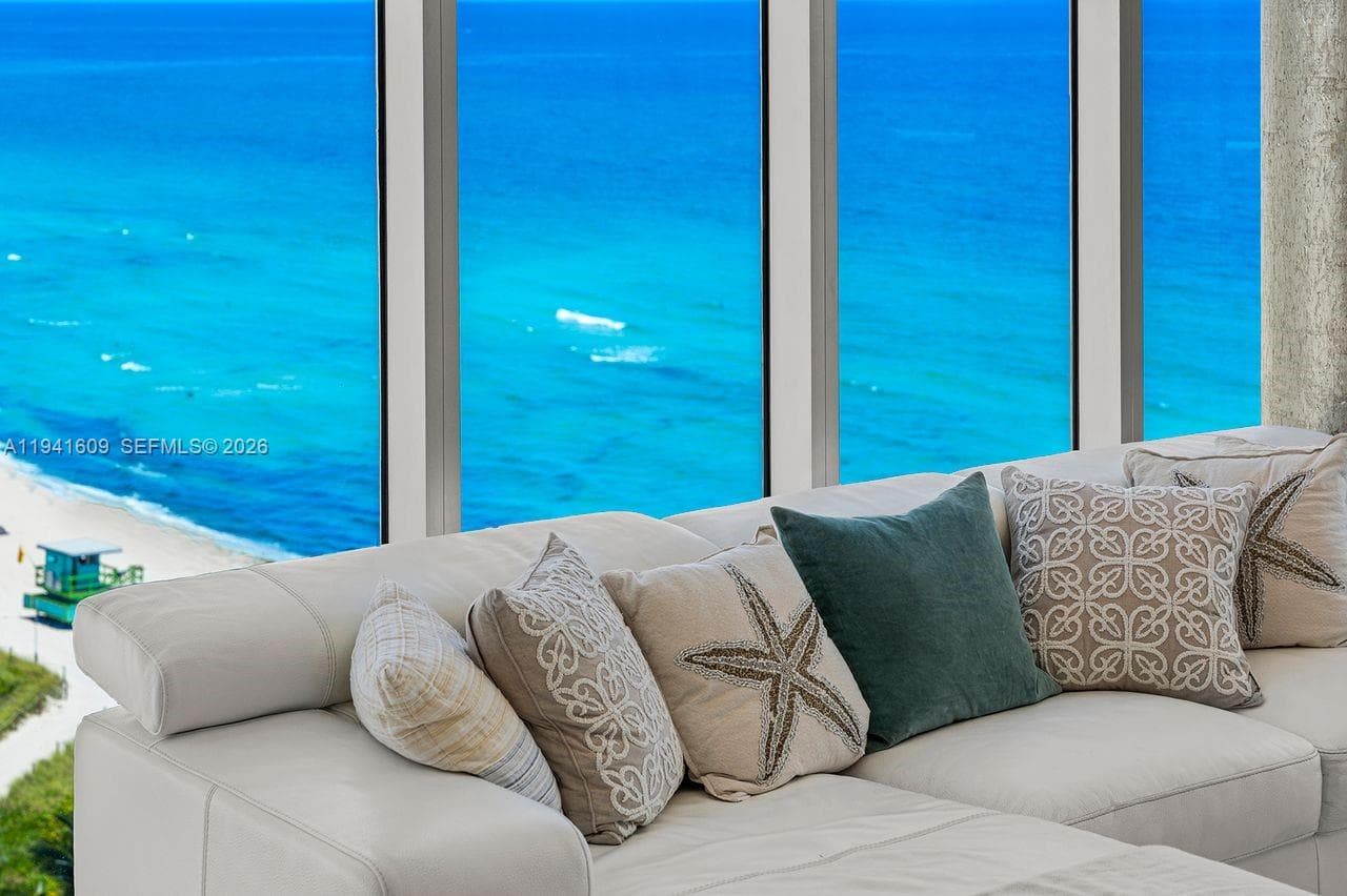 Carillon Miami Beach · #1205 in Miami Beach - Photo 47