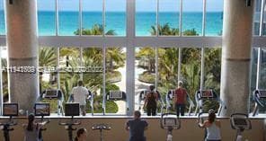 Carillon Miami Beach · #1205 in Miami Beach - Photo 43