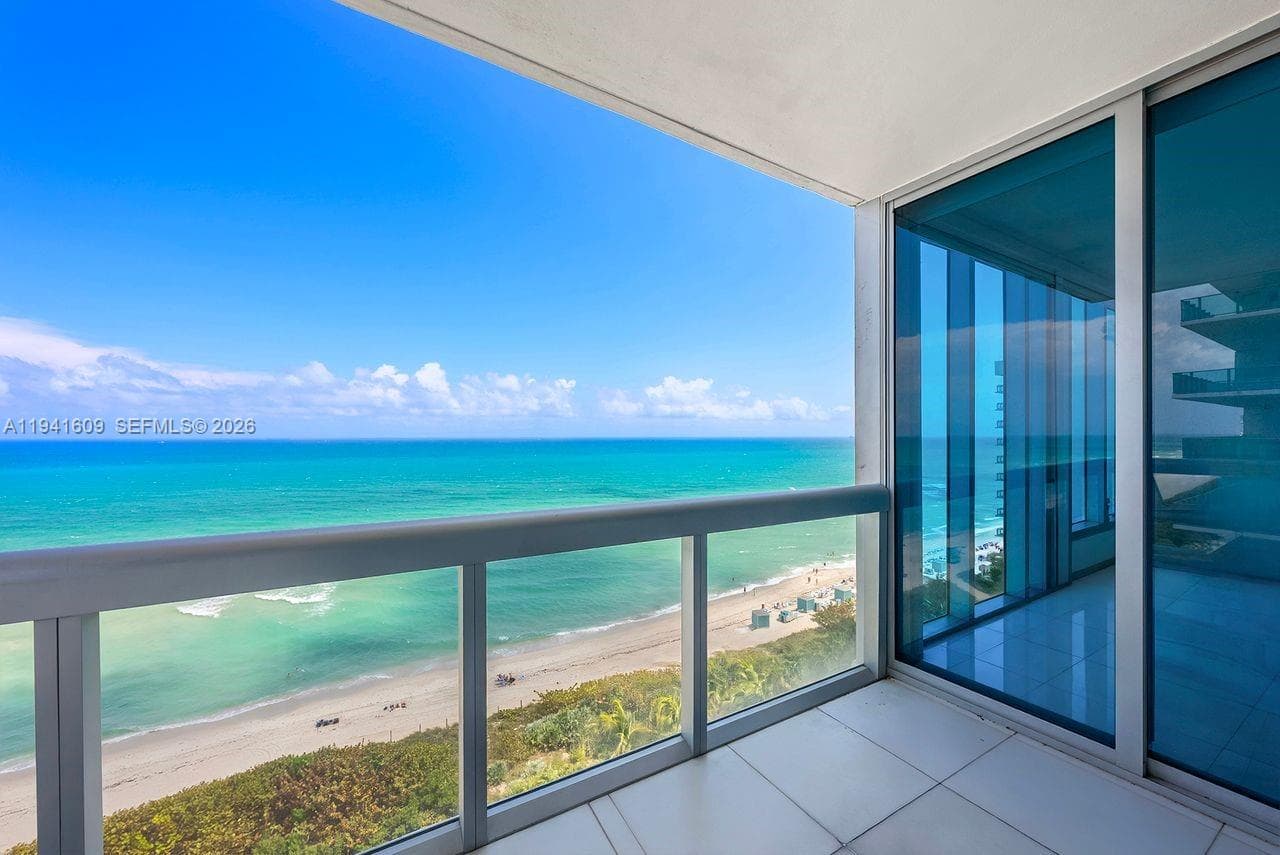 Carillon Miami Beach · #1205 in Miami Beach - Photo 14