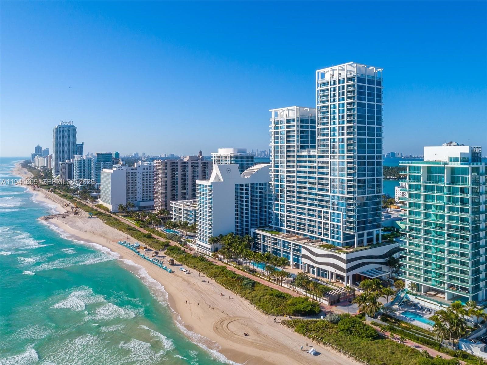 Carillon Miami Beach · #1205 in Miami Beach - Photo 31
