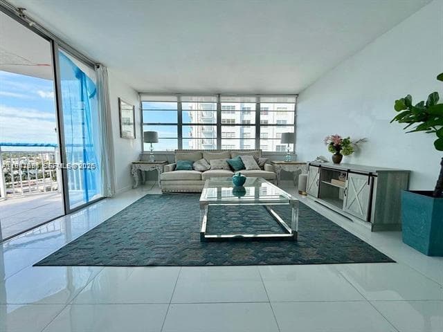 DEL PRADO MARINA · #1604 in Aventura - Photo 6