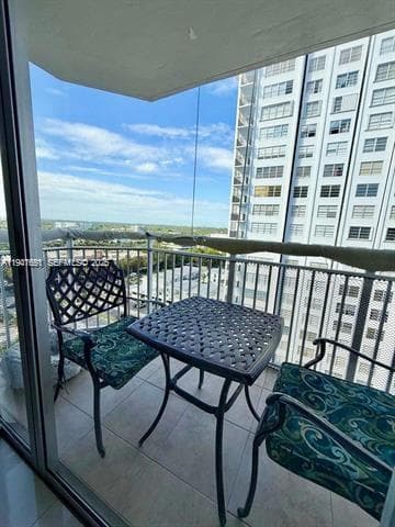 DEL PRADO MARINA · #1604 in Aventura - Photo 10