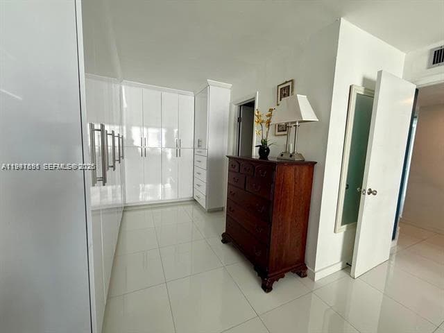 DEL PRADO MARINA · #1604 in Aventura - Photo 15