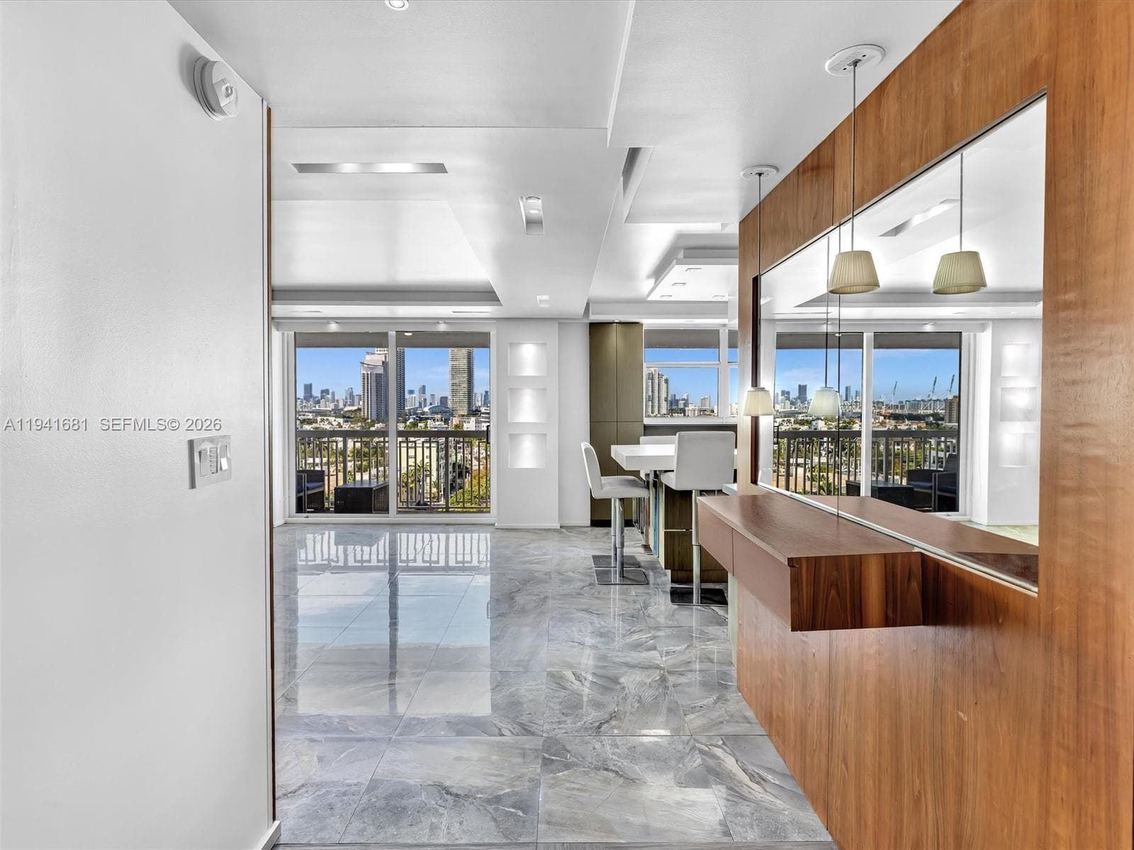 THE PRESIDENTIAL CONDO · #1103 in Miami Beach - Photo 1