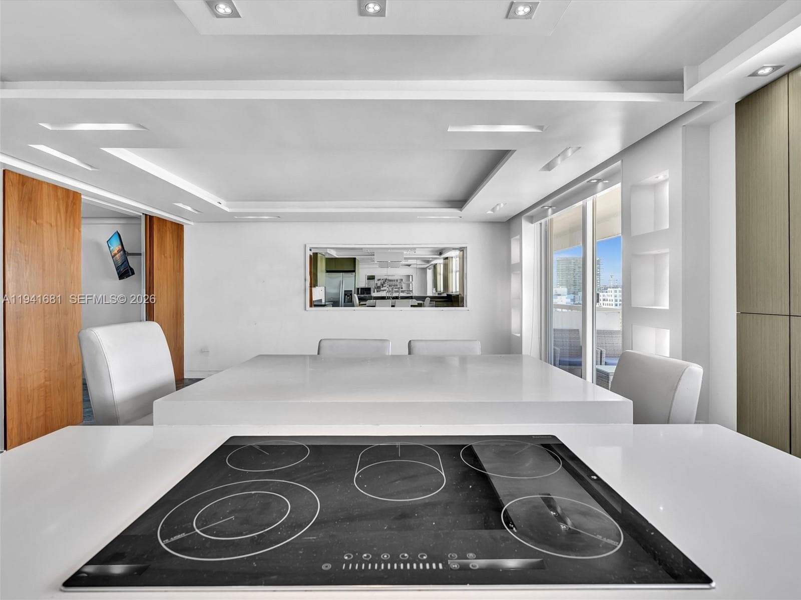 THE PRESIDENTIAL CONDO · #1103 in Miami Beach - Photo 24