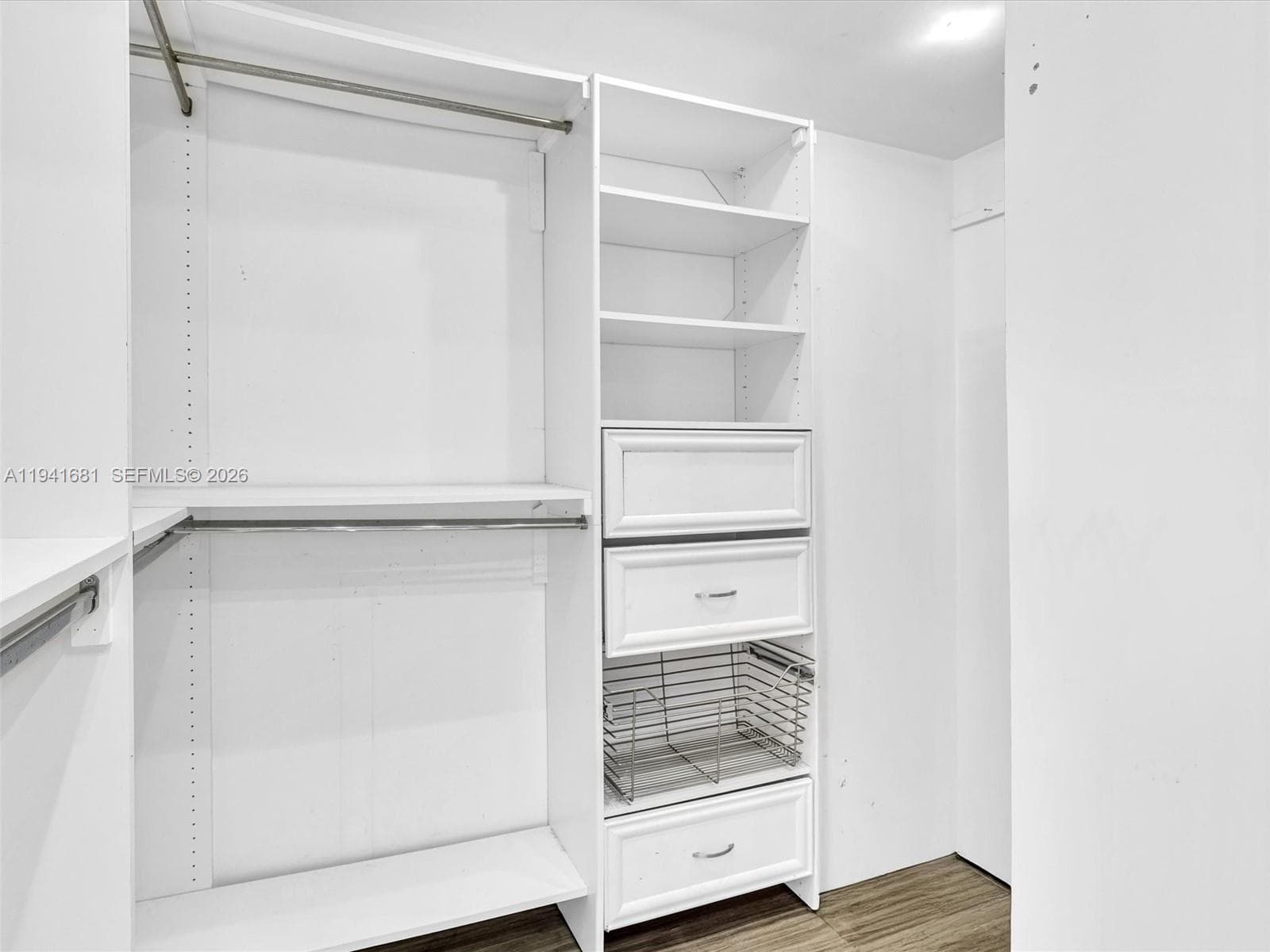 THE PRESIDENTIAL CONDO · #1103 in Miami Beach - Photo 11