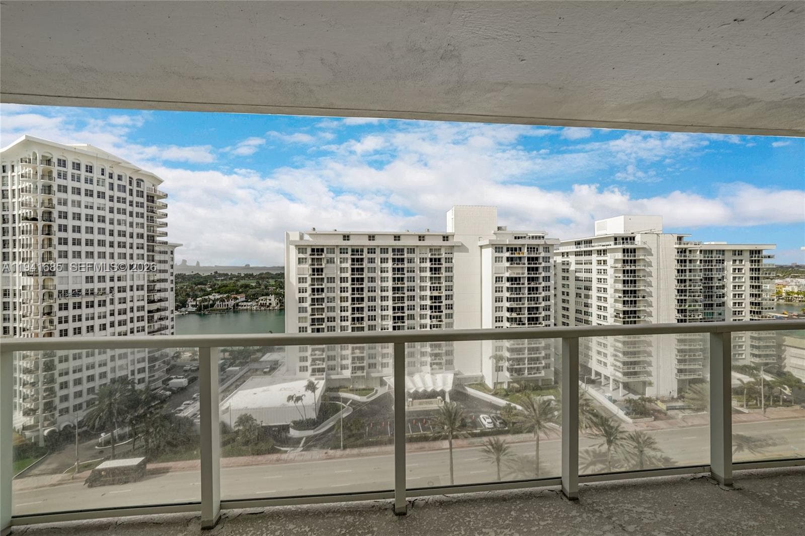 ARLEN BEACH CONDO · #1415 in Miami Beach - Photo 6