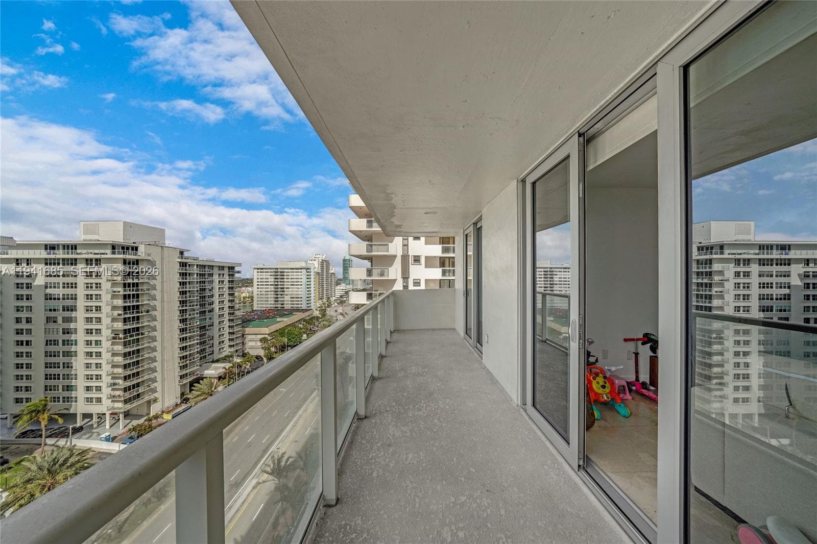 ARLEN BEACH CONDO · #1415 in Miami Beach - Photo 7
